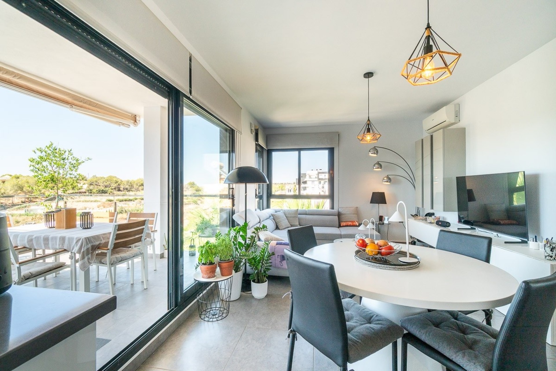 Herverkoop - Appartement / Flat -
Villamartín - La Fuente