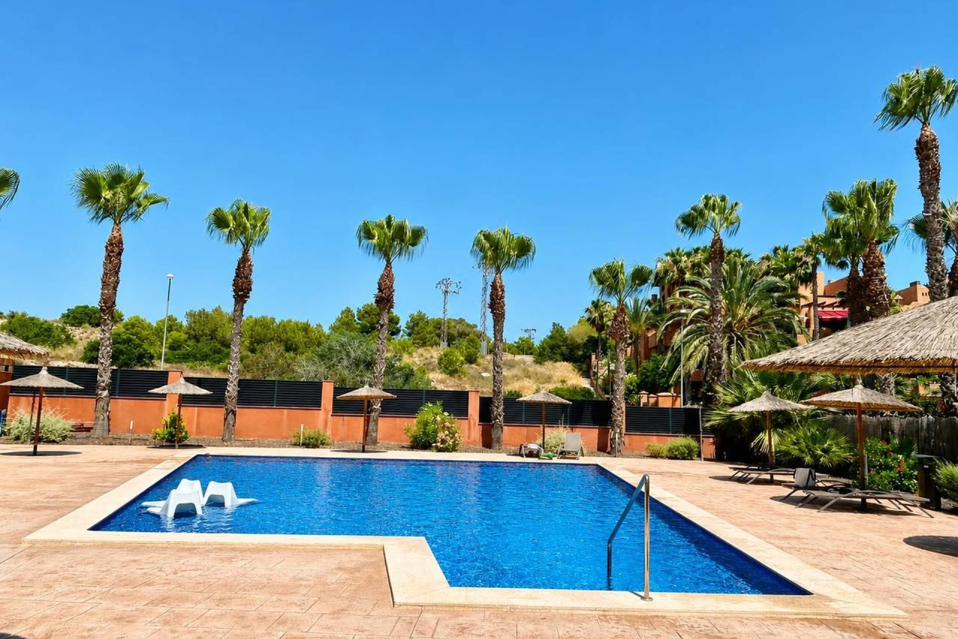 Herverkoop - Appartement / Flat -
Villamartín