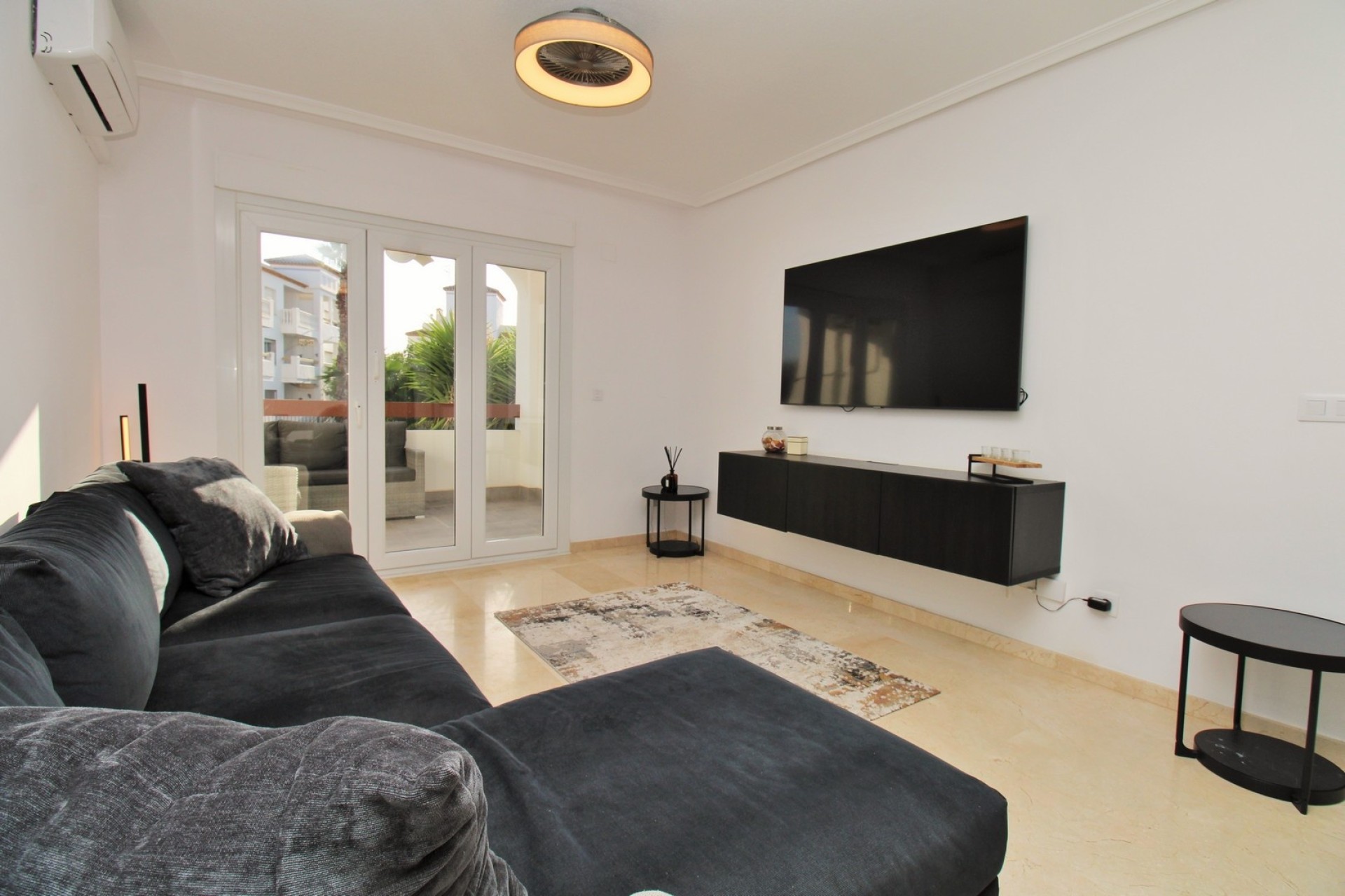 Herverkoop - Appartement / Flat -
Villamartín