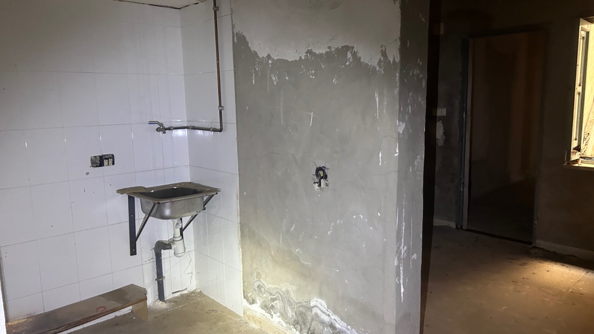 Herverkoop - Commercieel (6) -
Jacarilla