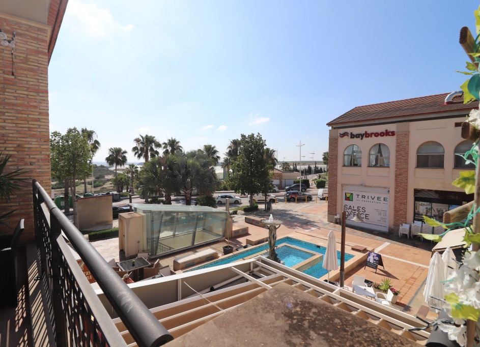 Herverkoop - Commercieel -
Algorfa - La Finca Golf Resort