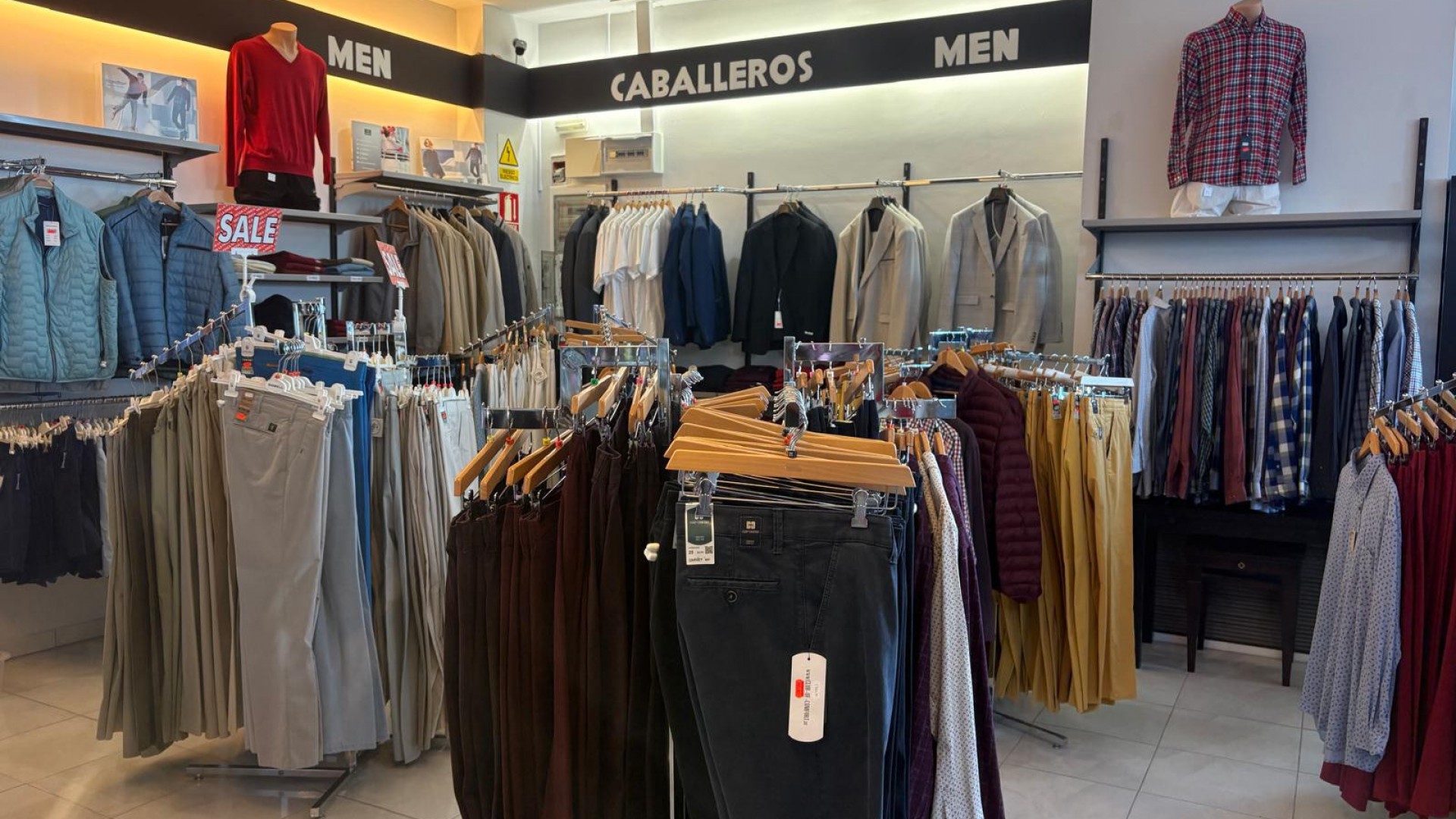 Herverkoop - Commercieel -
Algorfa - La Finca Golf