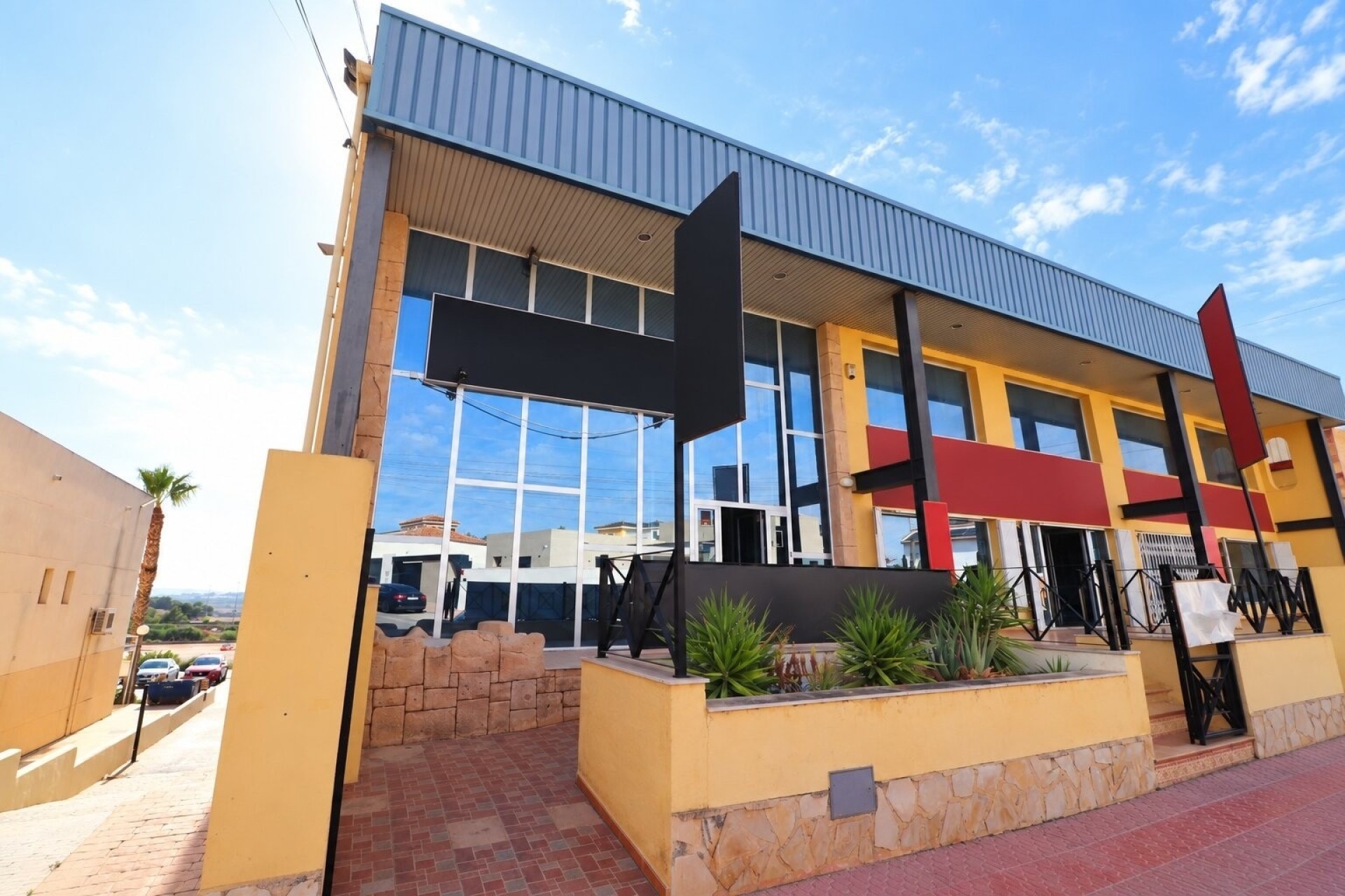 Herverkoop - Commercieel -
Ciudad Quesada - Rojales - Ciudad Quesada