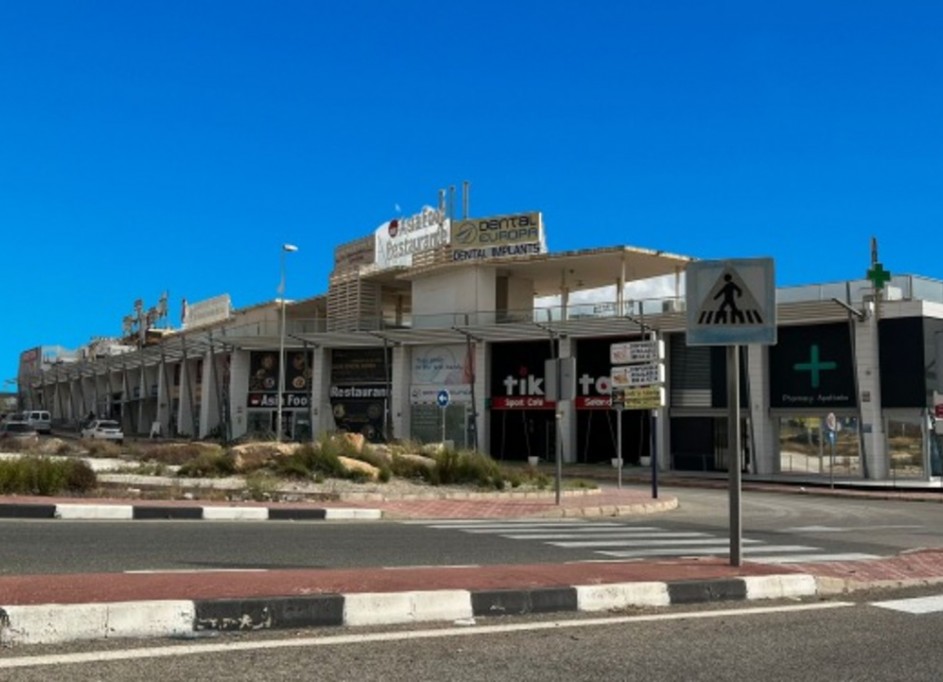 Herverkoop - Commercieel -
Ciudad Quesada - Rojales - Quesada