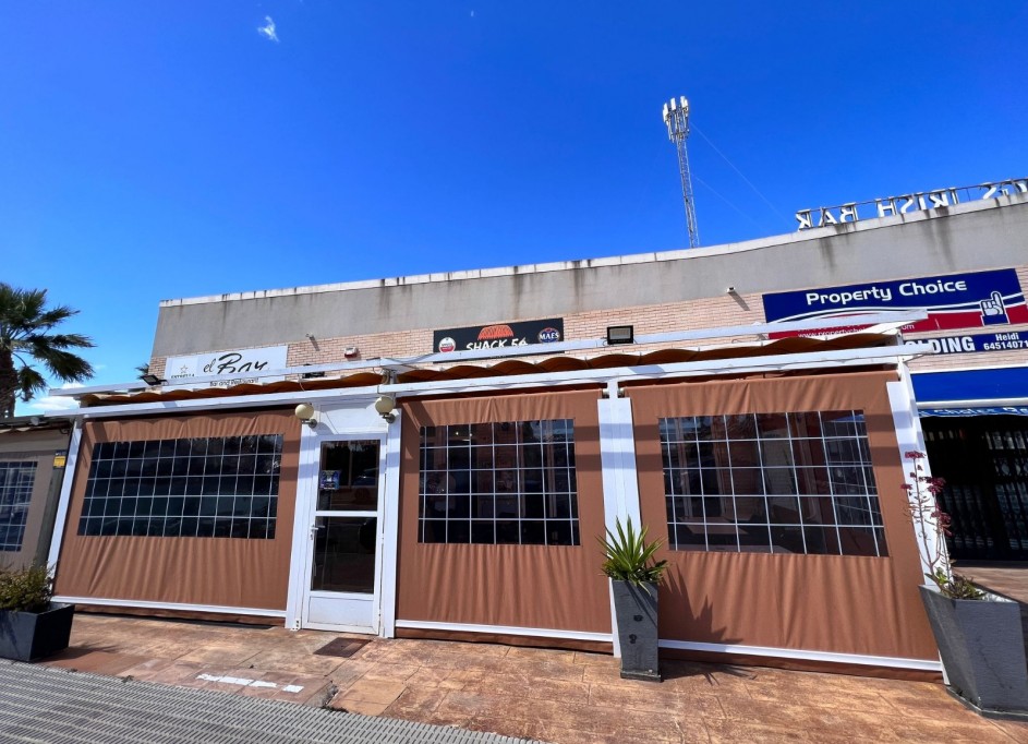 Herverkoop - Commercieel -
Guardamar del Segura - Guardamar - El Raso