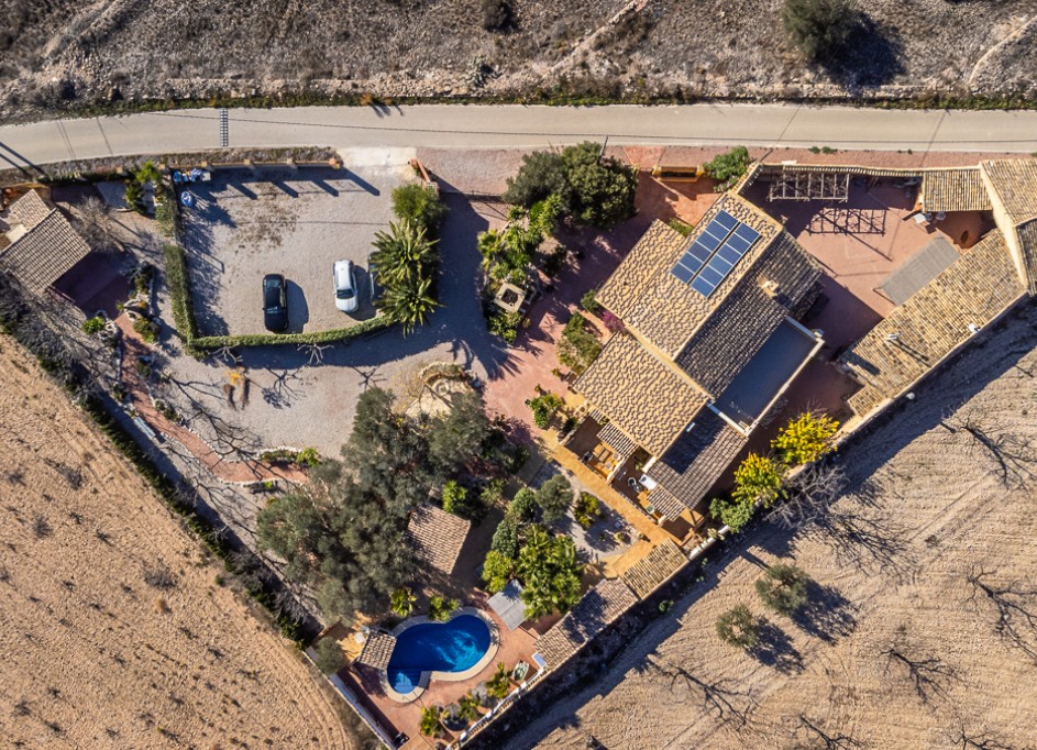 Herverkoop - Commercieel -
Hondón de las Nieves - Hondón De Las Nieves