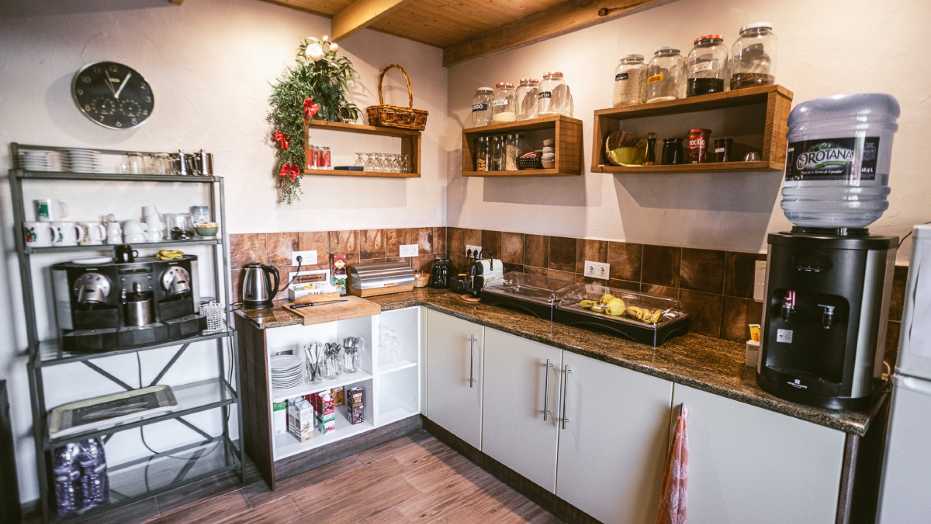 Herverkoop - Commercieel -
Hondón de las Nieves - Hondón De Las Nieves