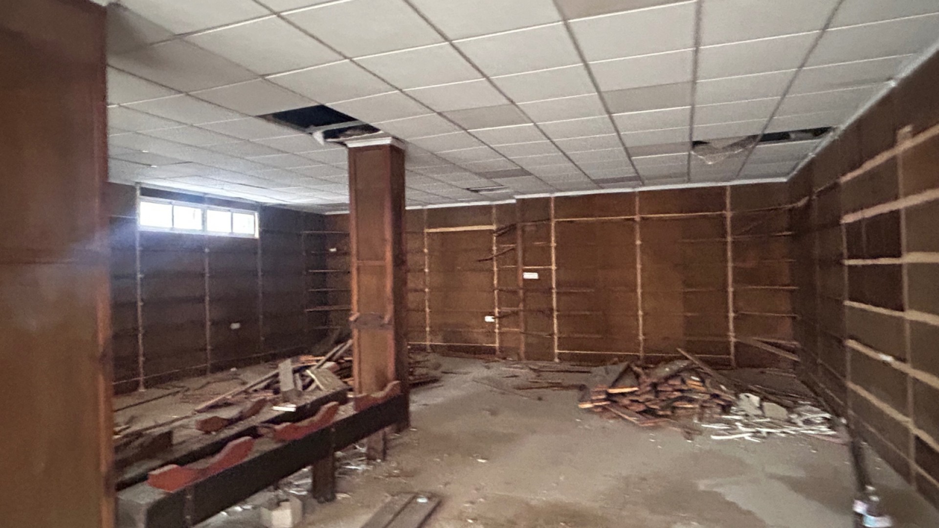 Herverkoop - Commercieel -
Jacarilla