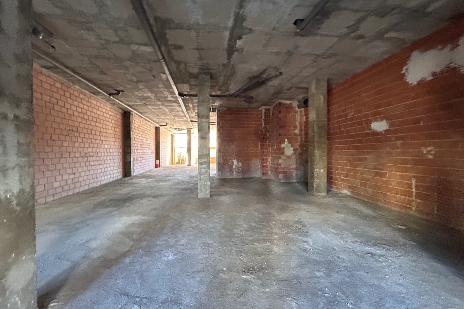 Herverkoop - Commercieel -
Jacarilla