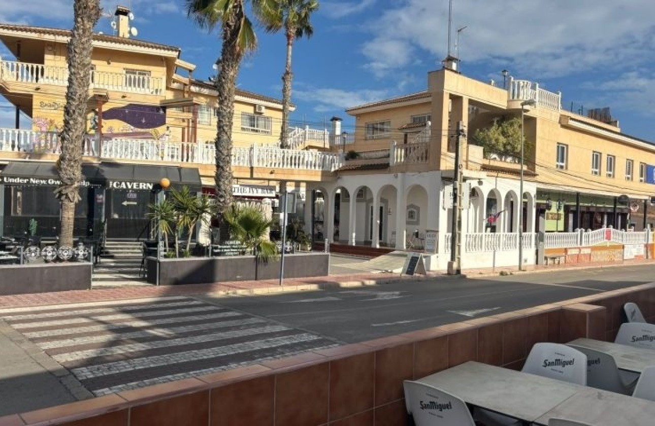 Herverkoop - Commercieel -
Orihuela Costa