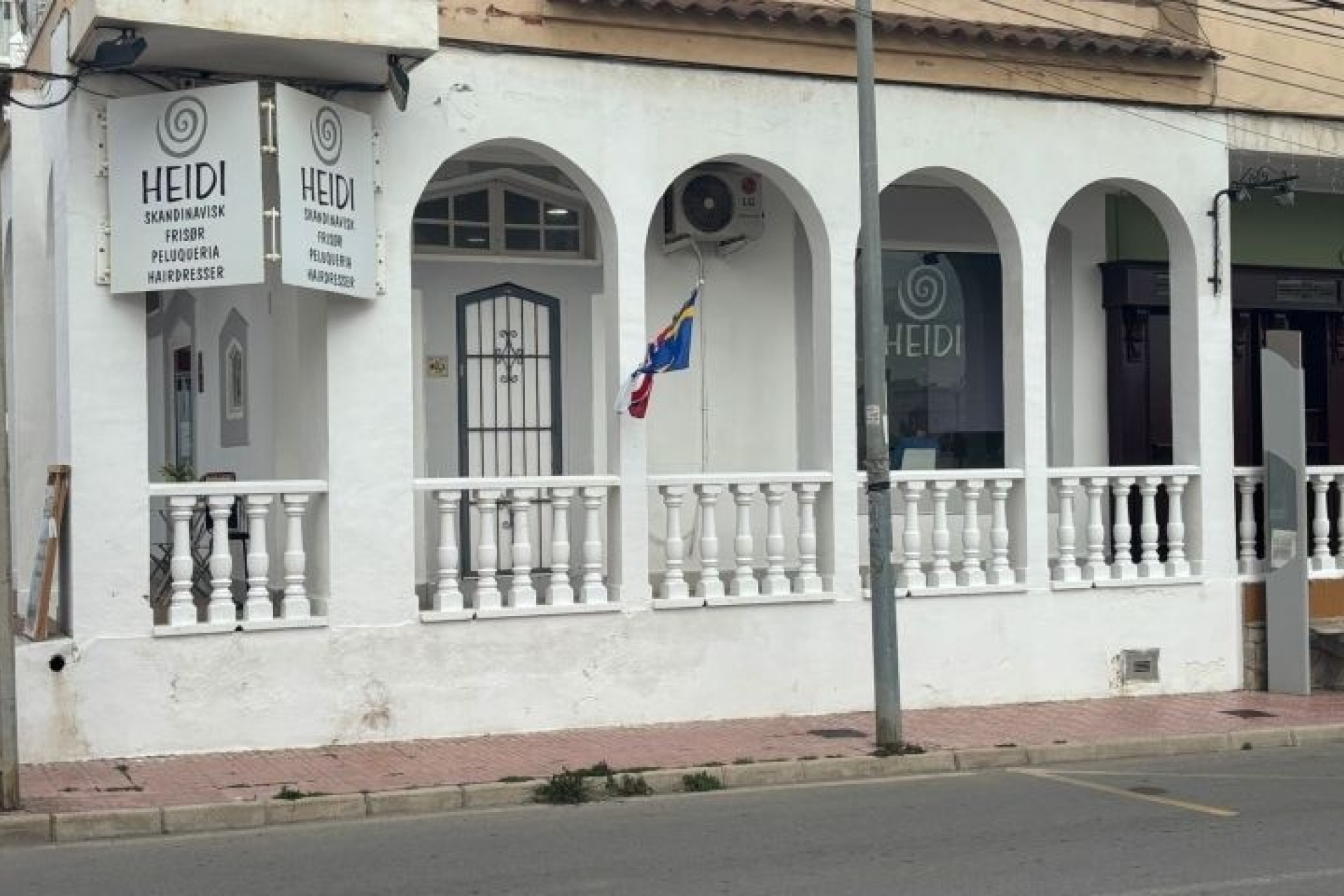 Herverkoop - Commercieel -
Orihuela Costa