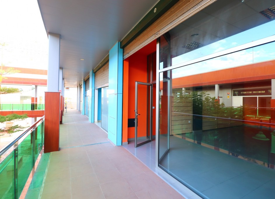 Herverkoop - Commercieel -
San Fulgencio - Bahia de Las Dunas