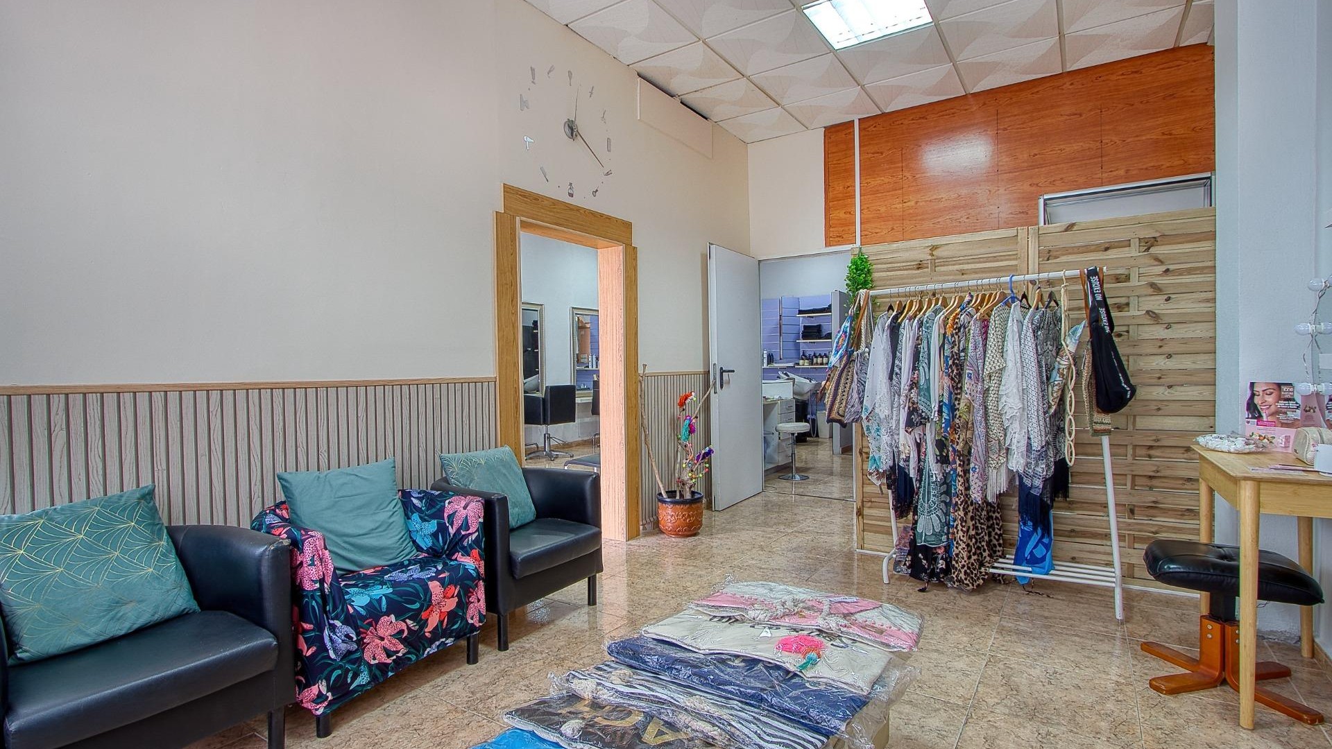 Herverkoop - Commercieel -
Torrevieja - La Mata