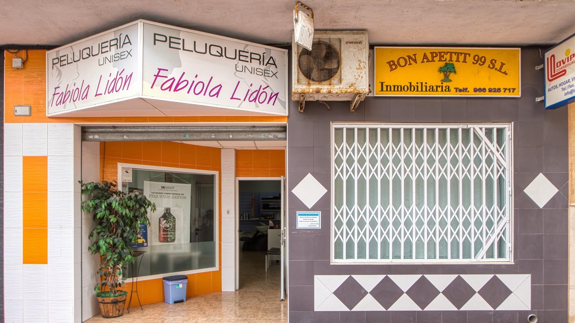 Herverkoop - Commercieel -
Torrevieja - La Mata