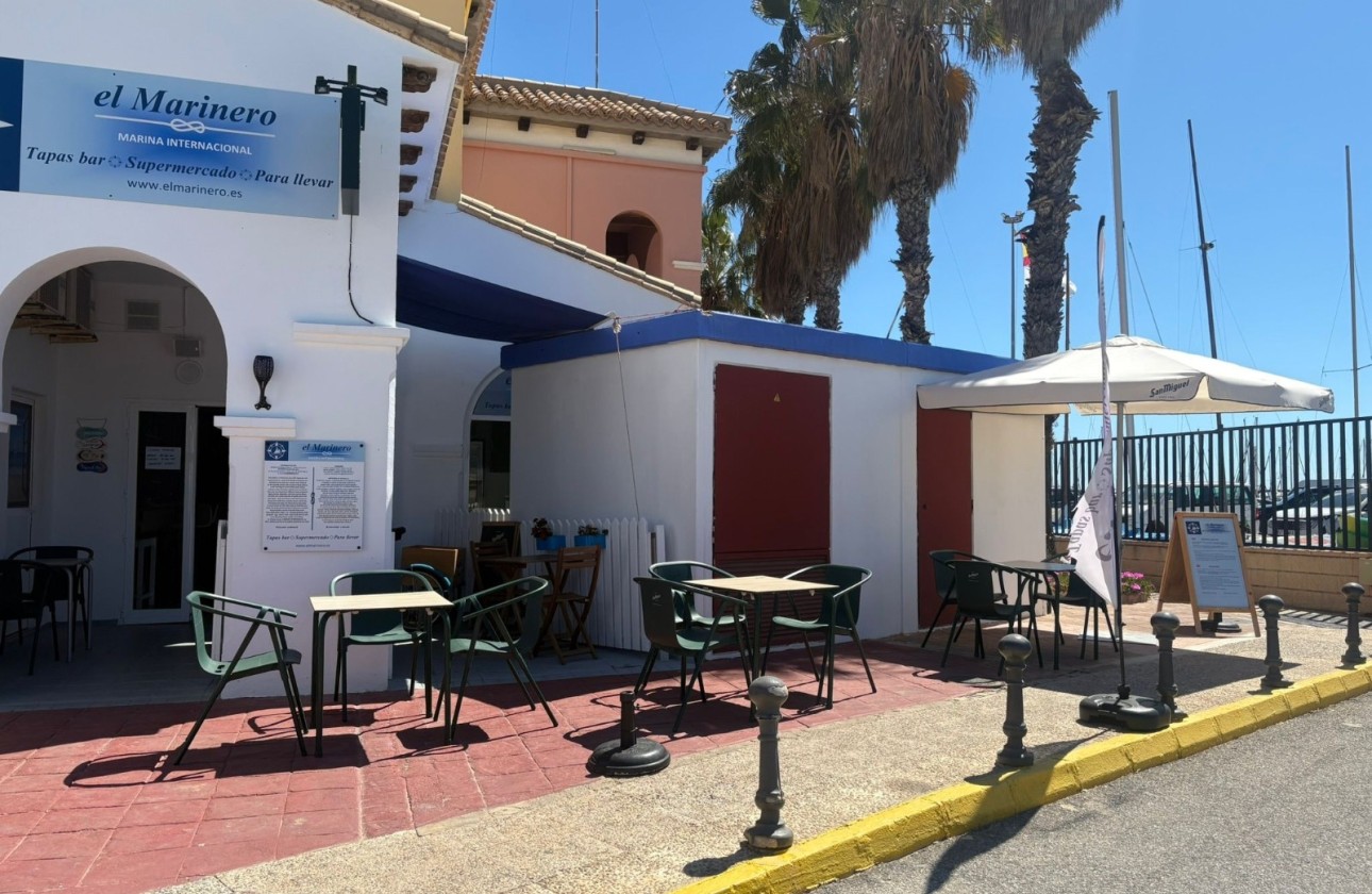 Herverkoop - Commercieel -
Torrevieja - Puerto