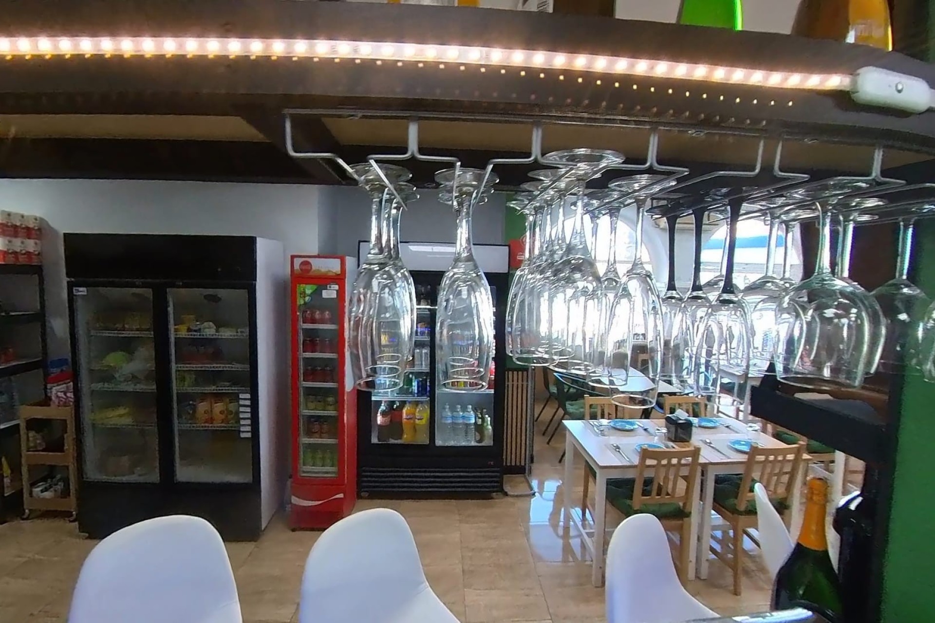 Herverkoop - Commercieel -
Torrevieja - Puerto