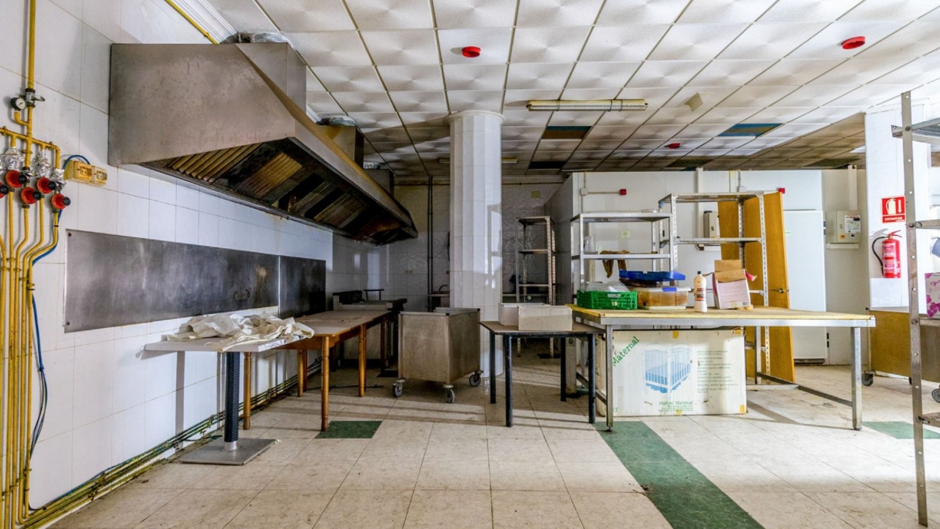 Herverkoop - Commercieel -
Torrevieja