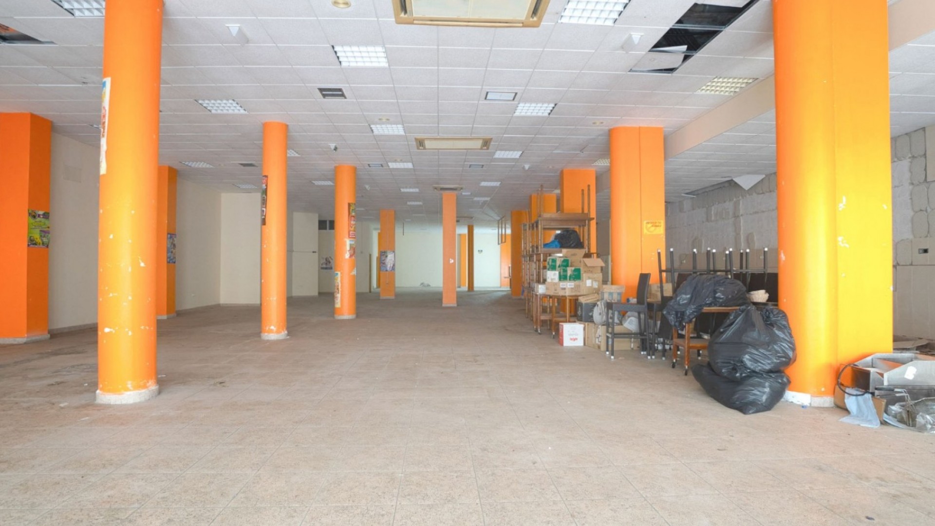 Herverkoop - Commercieel -
Torrevieja