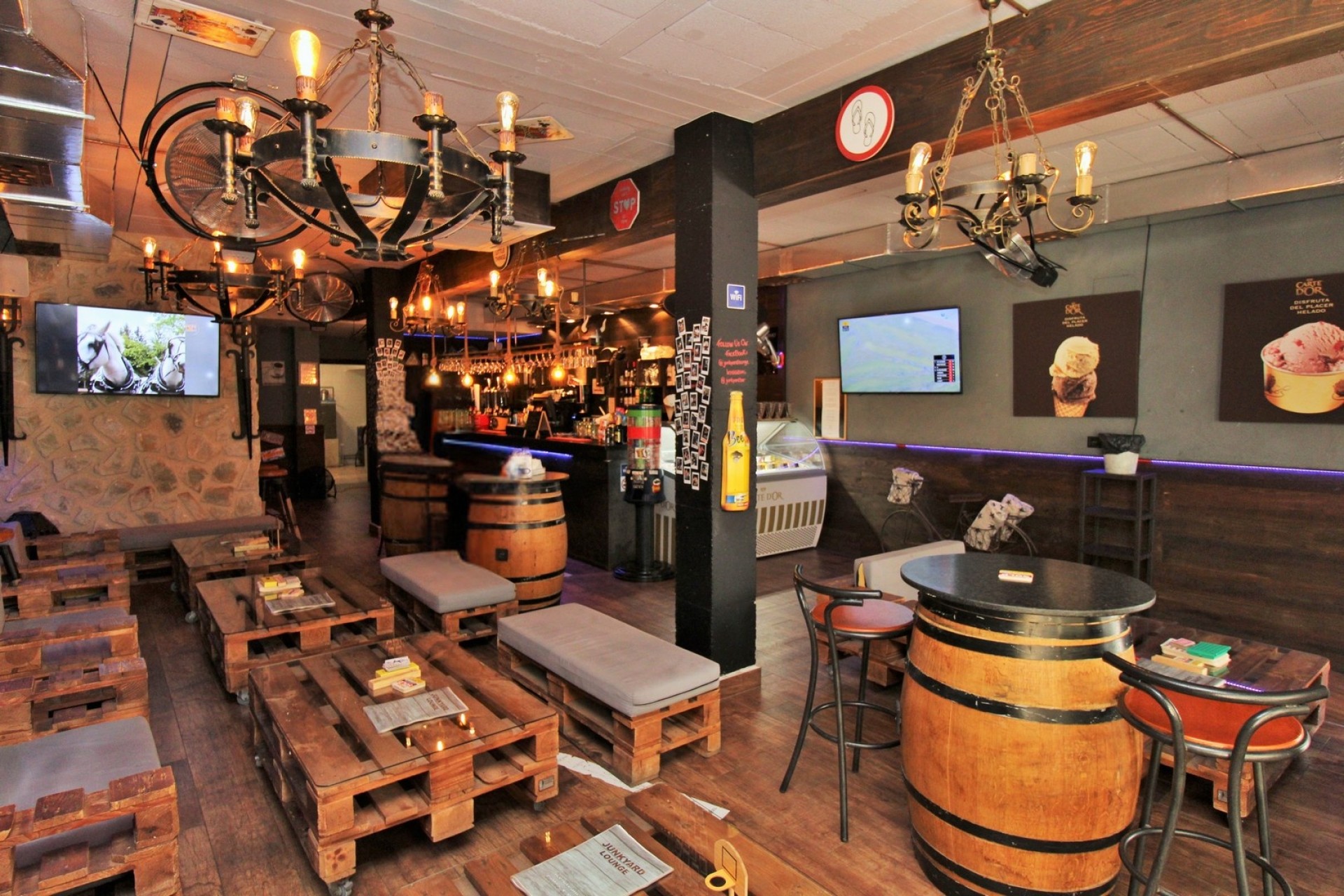 Herverkoop - Commercieel -
Villamartín