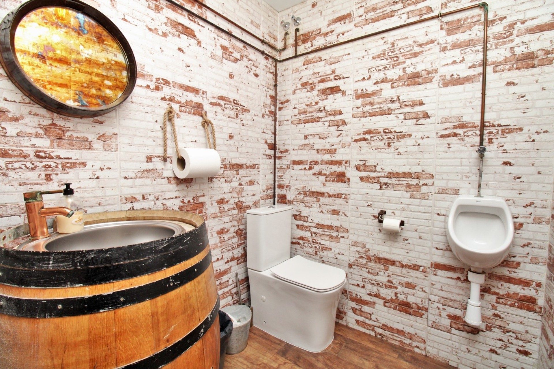 Herverkoop - Commercieel -
Villamartín