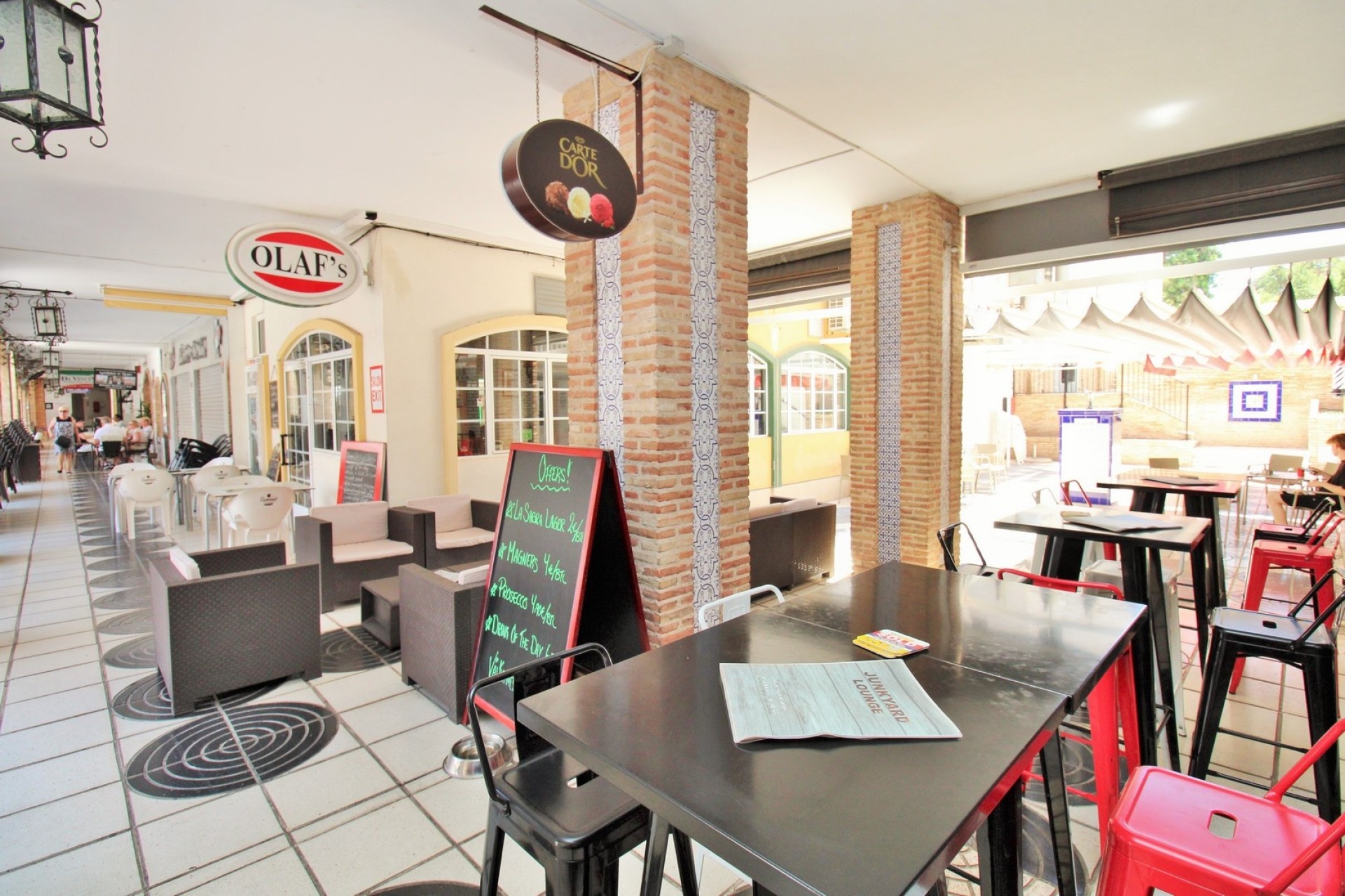 Herverkoop - Commercieel -
Villamartín