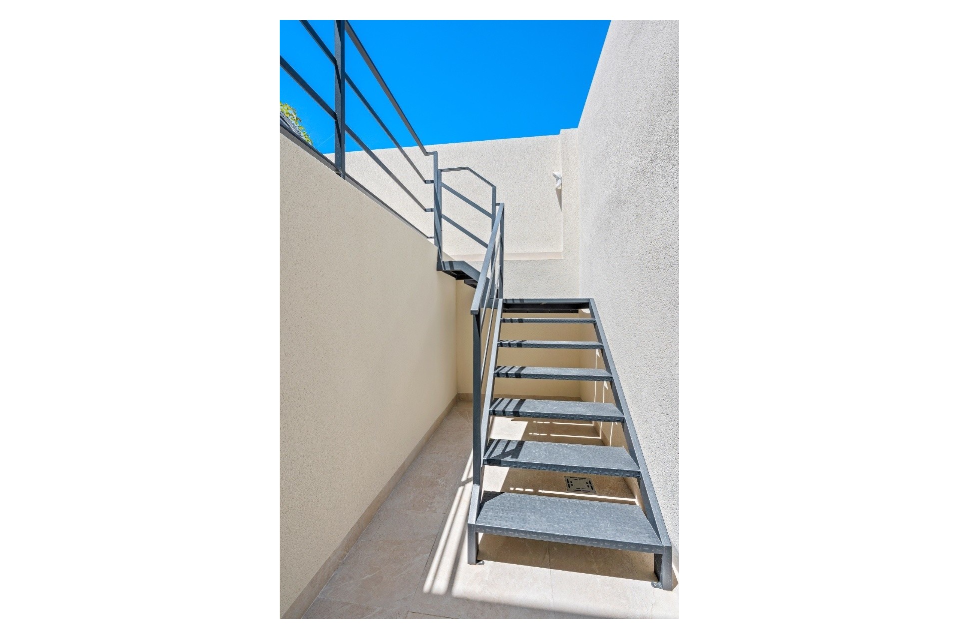 Herverkoop -  -
Daya Nueva - Costa Blanca South