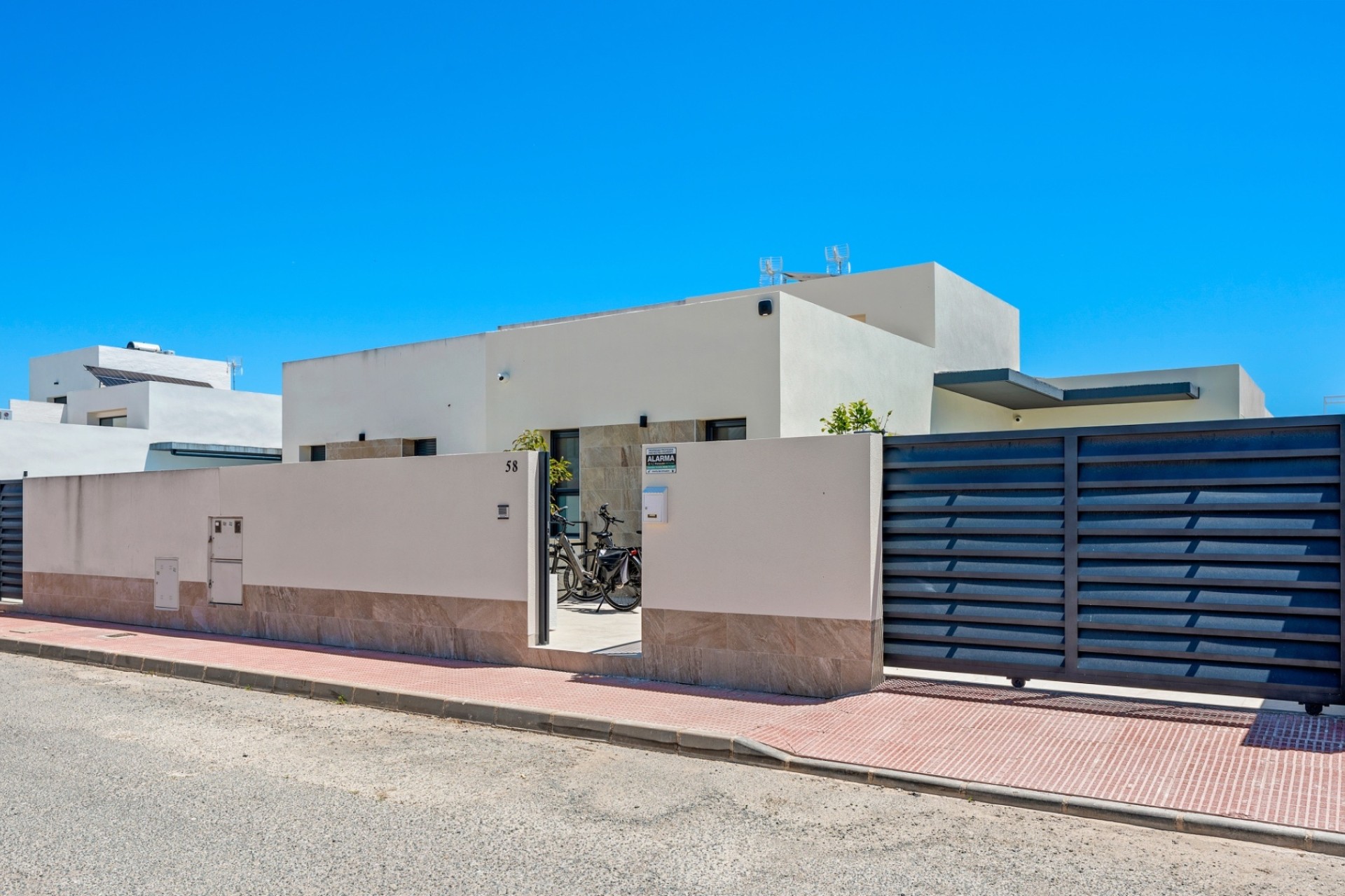 Herverkoop -  -
Daya Nueva - Costa Blanca South