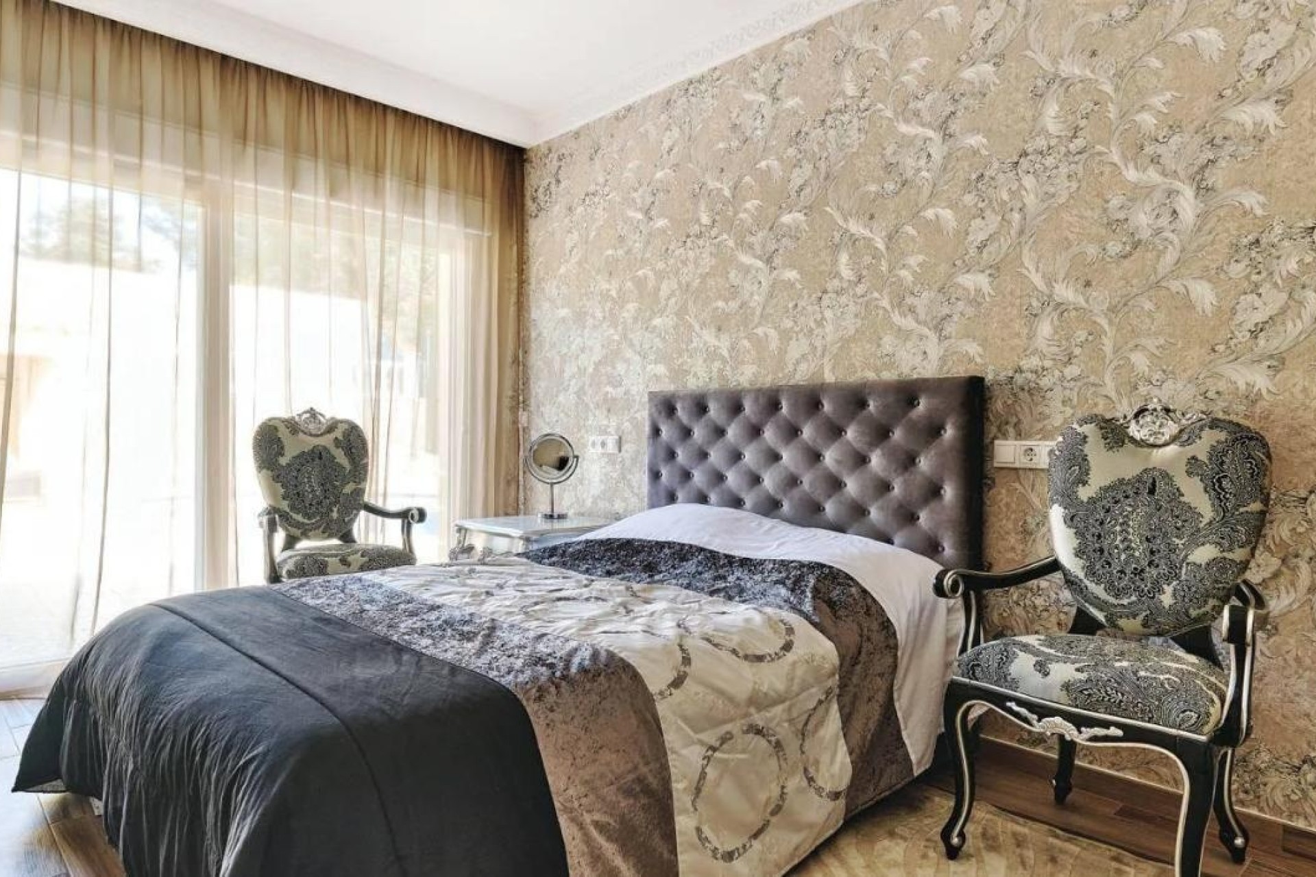 Herverkoop - Detached Villa -
Campoamor
