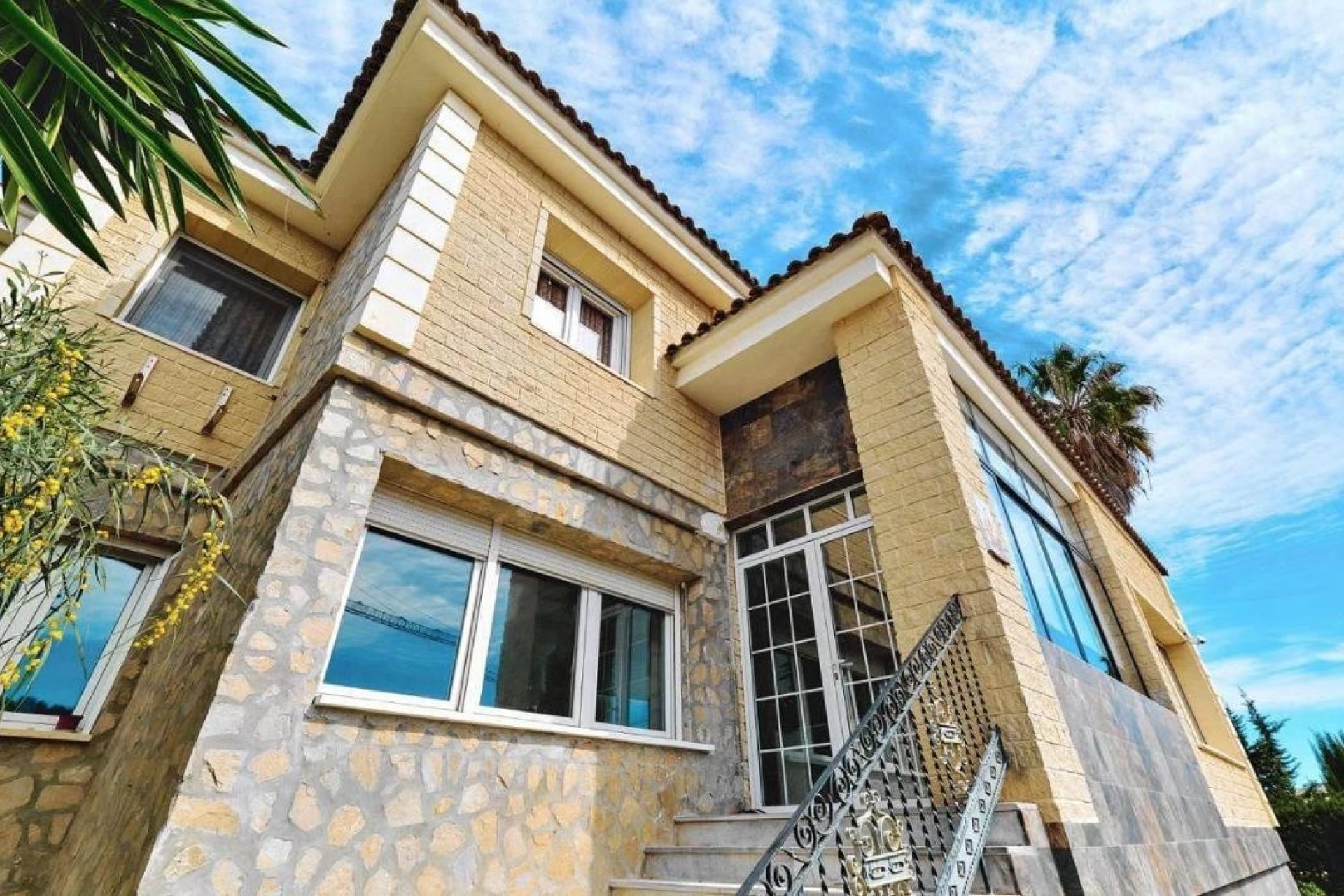 Herverkoop - Detached Villa -
Campoamor