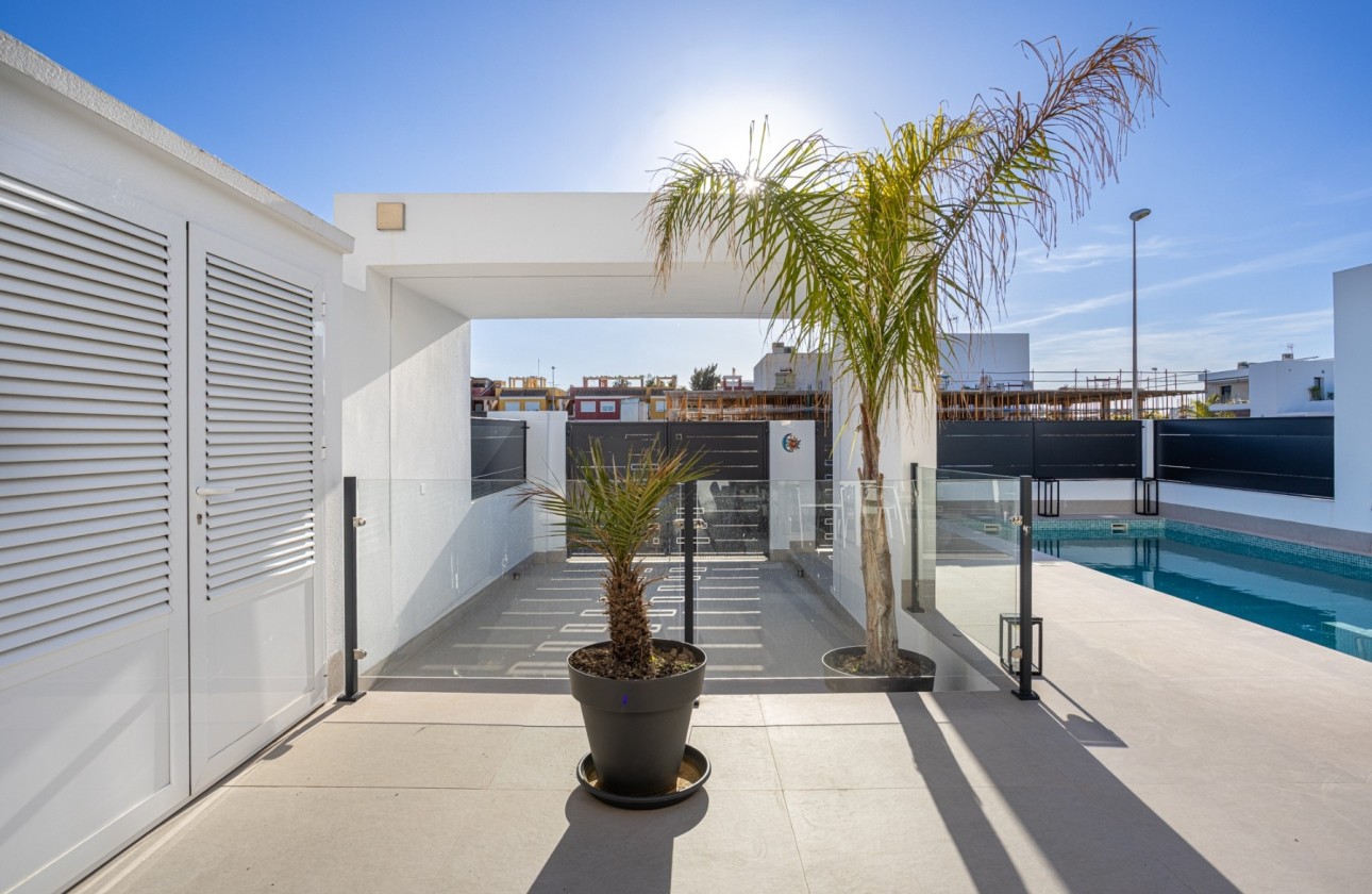 Herverkoop - Detached Villa -
Dolores