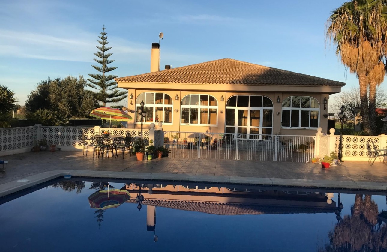 Herverkoop - Detached Villa -
Dolores