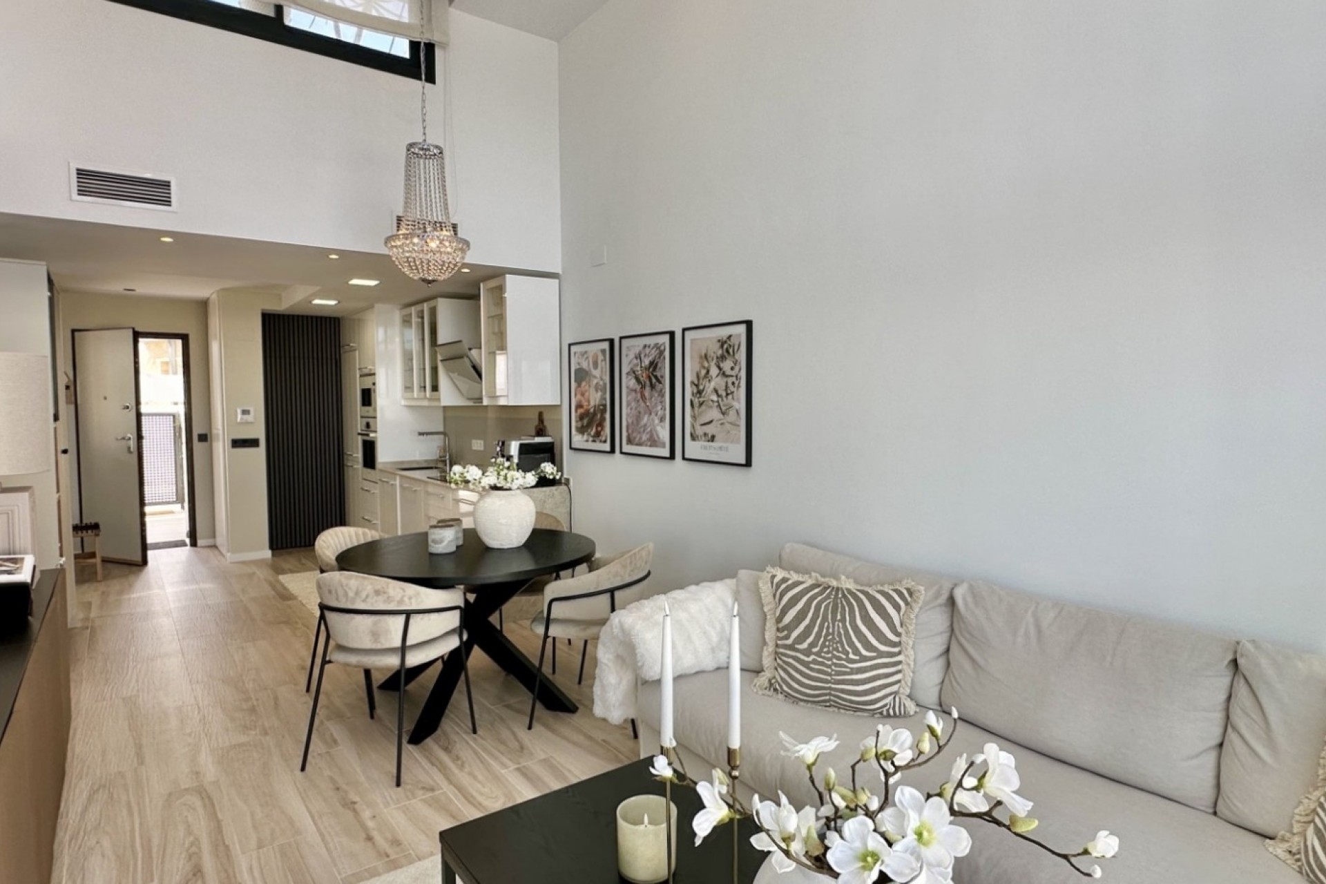 Herverkoop - Detached Villa -
Orihuela Costa - Lomas de Cabo Roig