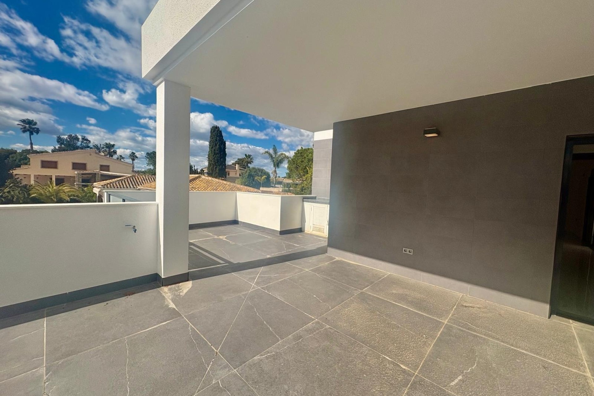 Herverkoop - Detached Villa -
Orihuela Costa