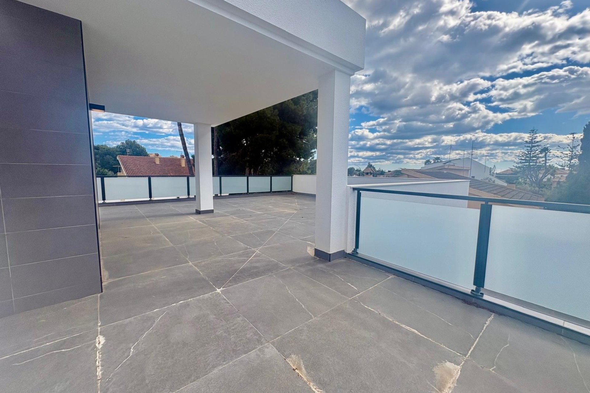 Herverkoop - Detached Villa -
Orihuela Costa