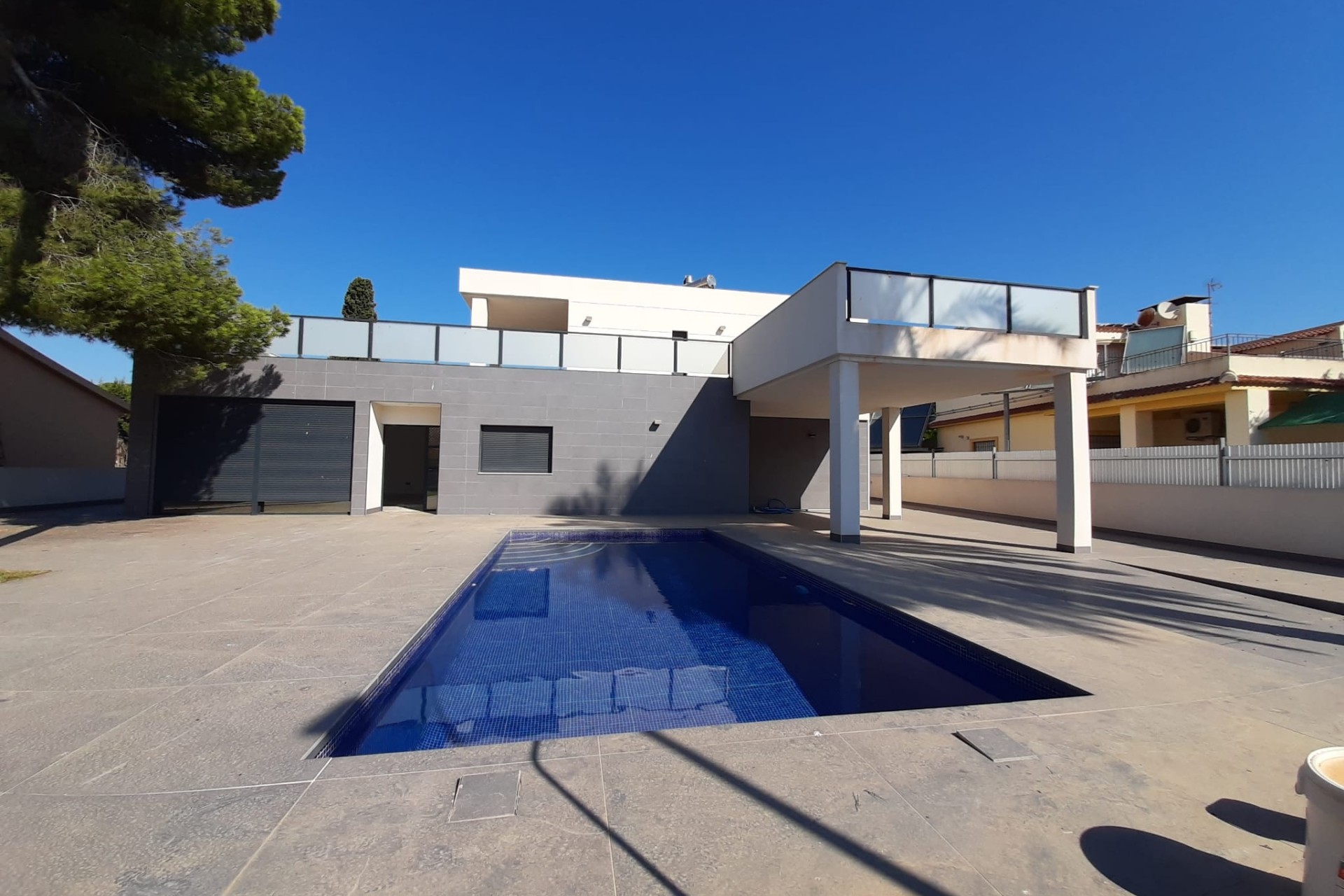 Herverkoop - Detached Villa -
Orihuela Costa