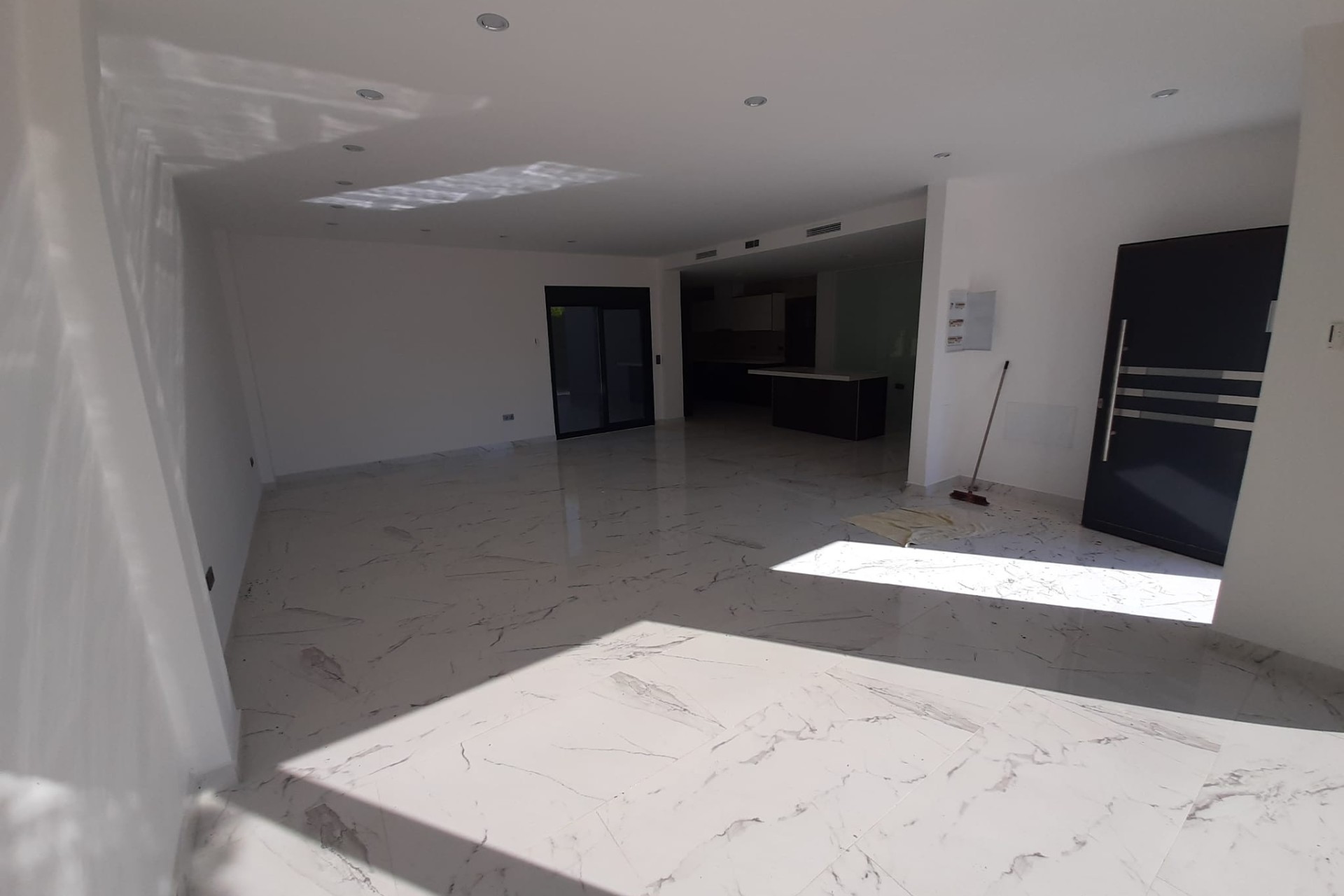 Herverkoop - Detached Villa -
Orihuela Costa