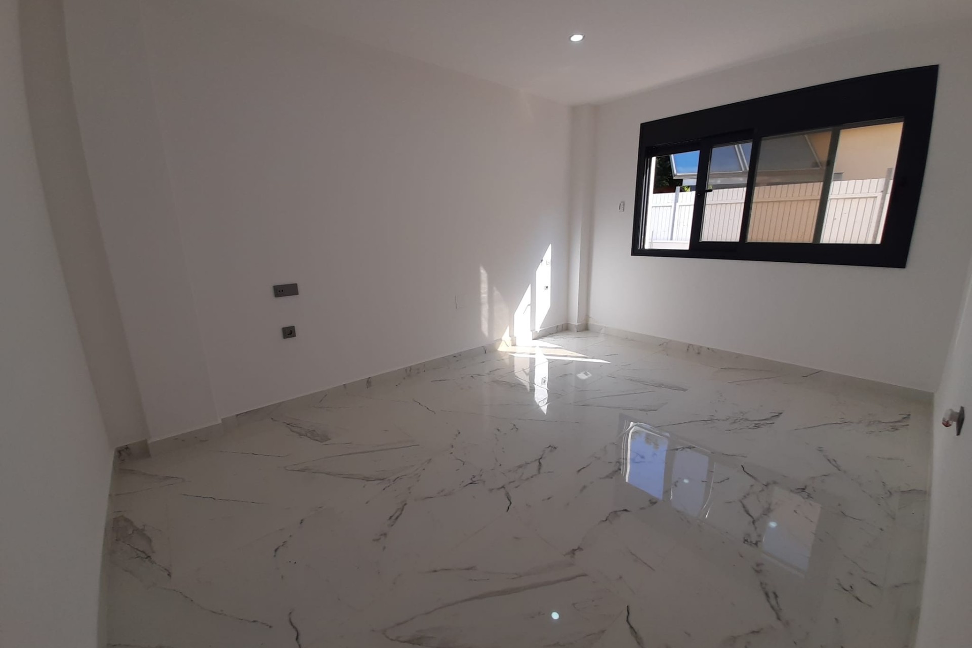 Herverkoop - Detached Villa -
Orihuela Costa