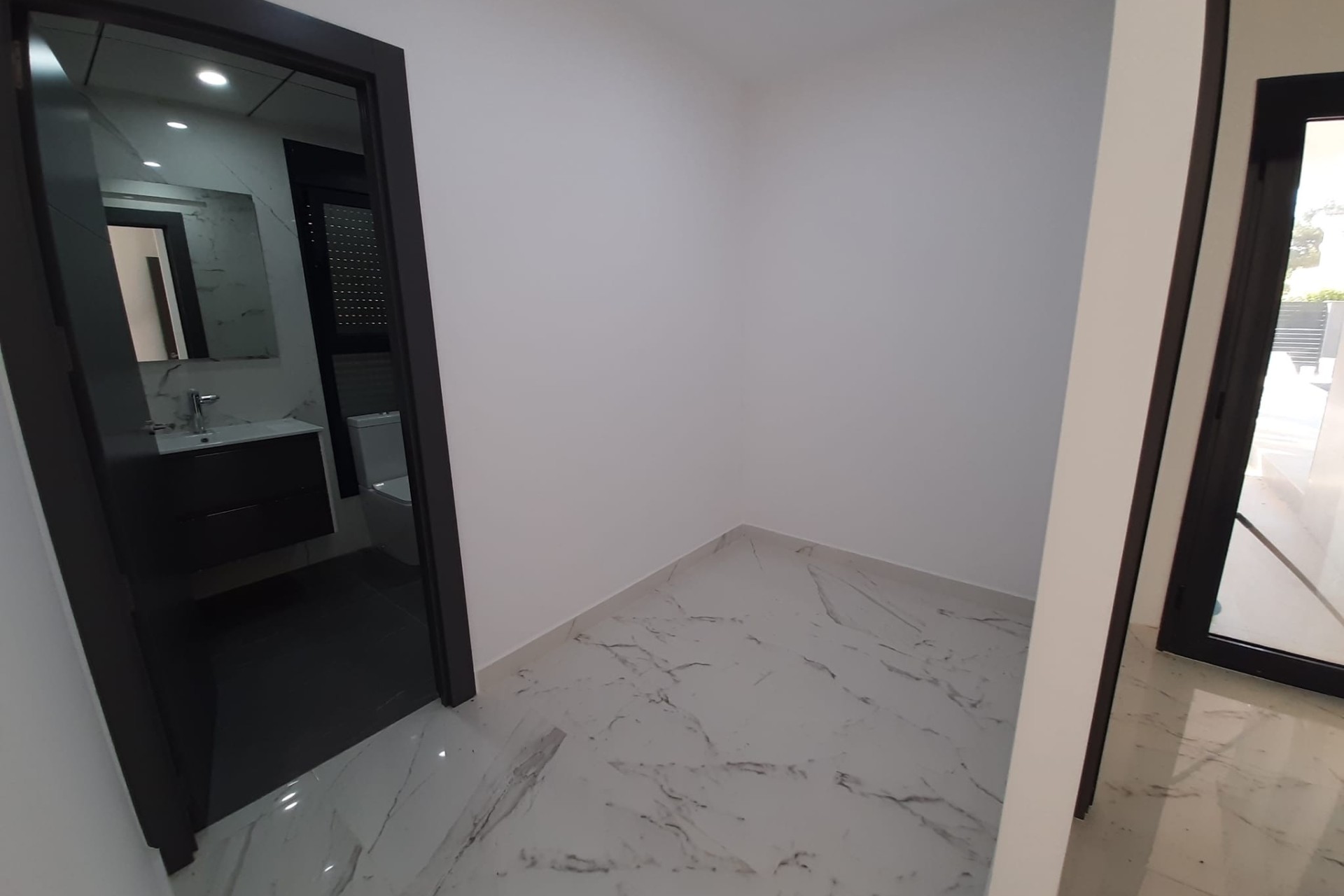Herverkoop - Detached Villa -
Orihuela Costa