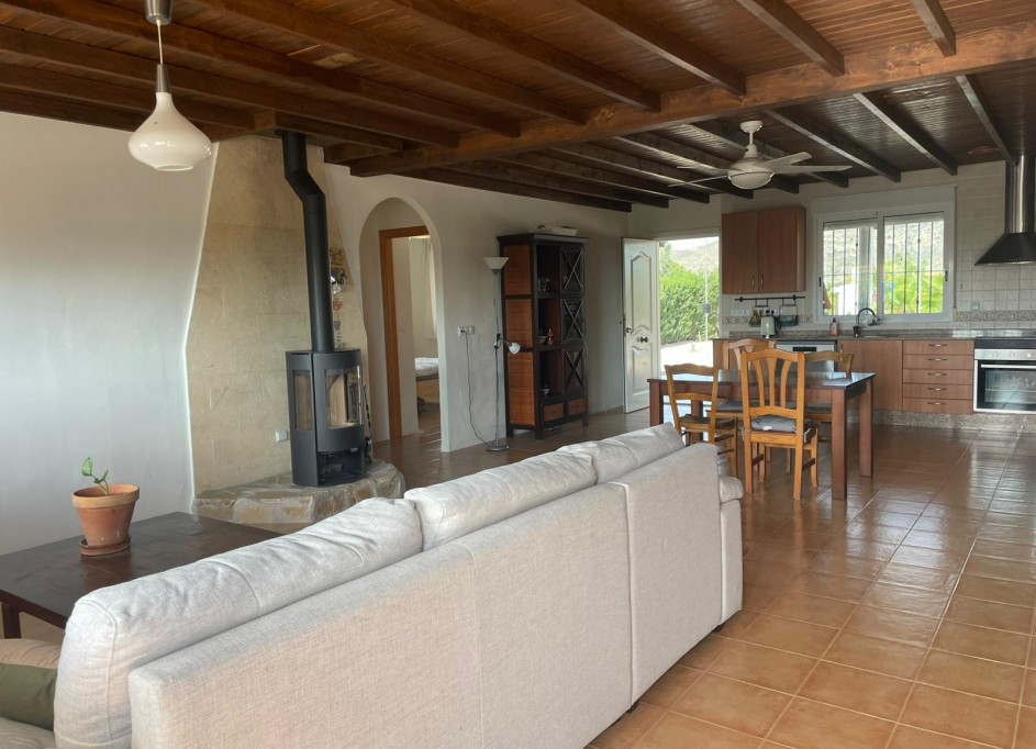 Herverkoop - Finca Landelijk pand -
Abanilla