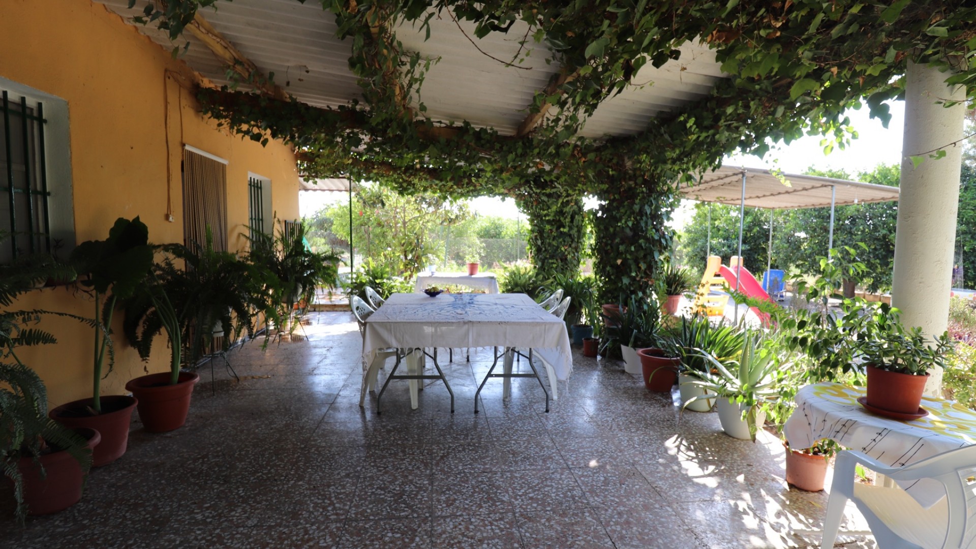 Herverkoop - Finca Landelijk pand -
Albatera