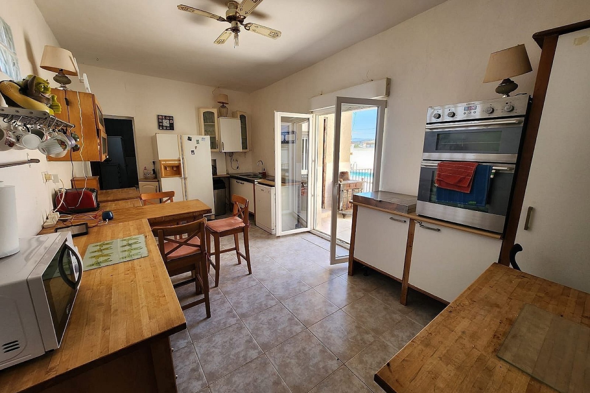 Herverkoop - Finca Landelijk pand -
Algueña