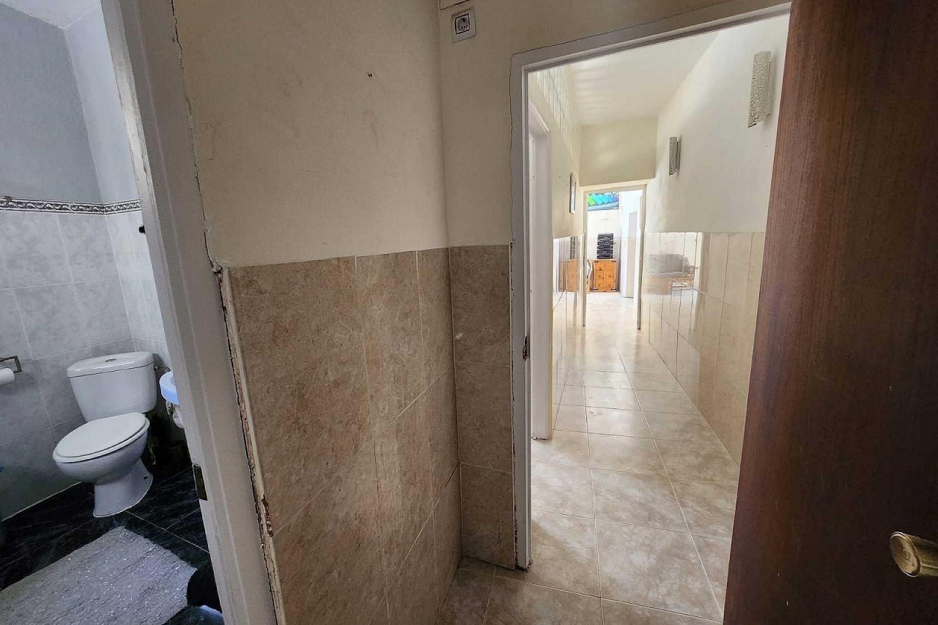 Herverkoop - Finca Landelijk pand -
Algueña