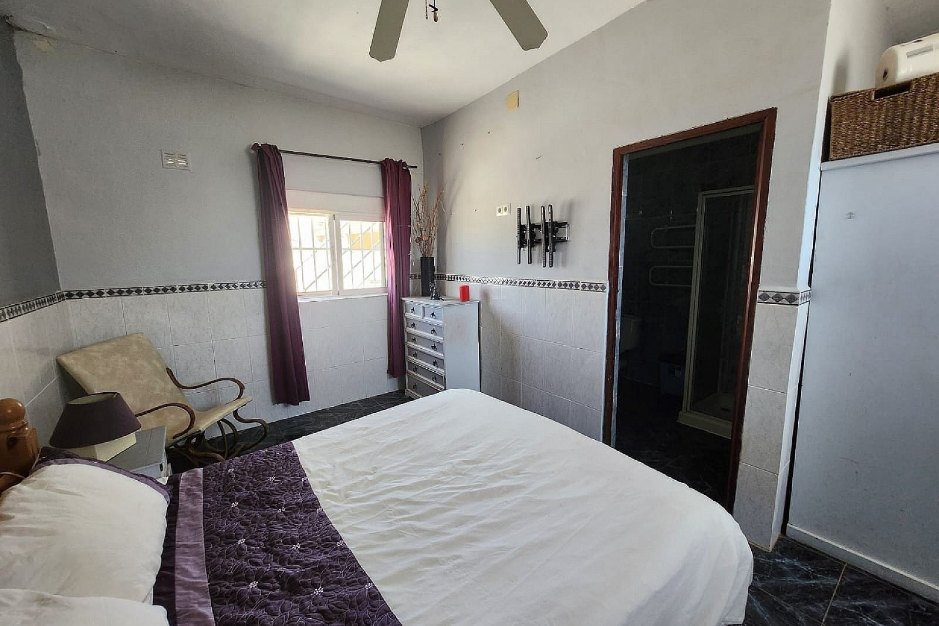 Herverkoop - Finca Landelijk pand -
Algueña