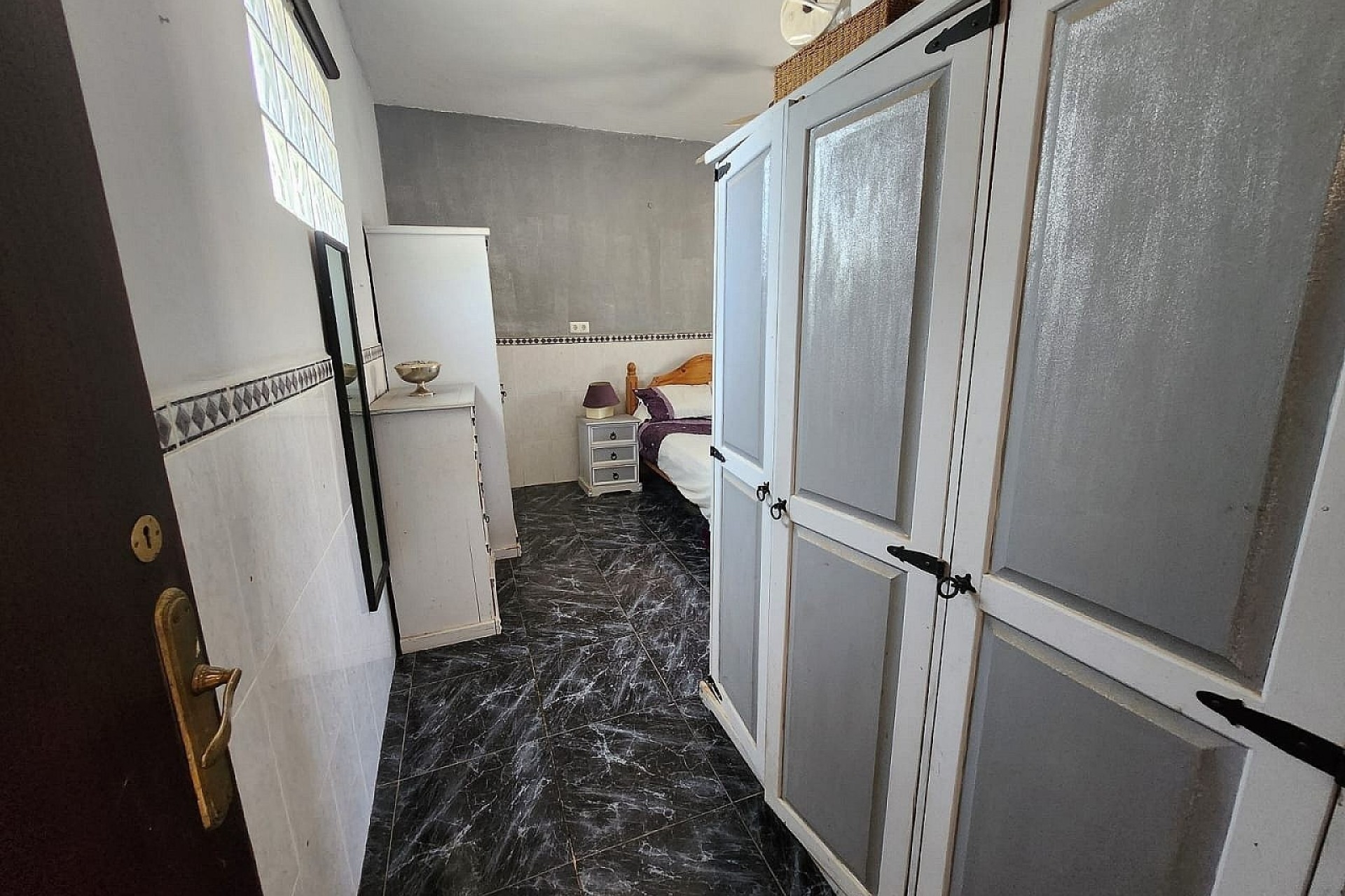 Herverkoop - Finca Landelijk pand -
Algueña