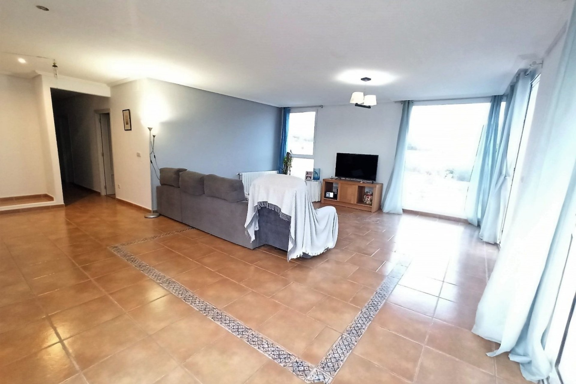 Herverkoop - Finca Landelijk pand -
Alicante