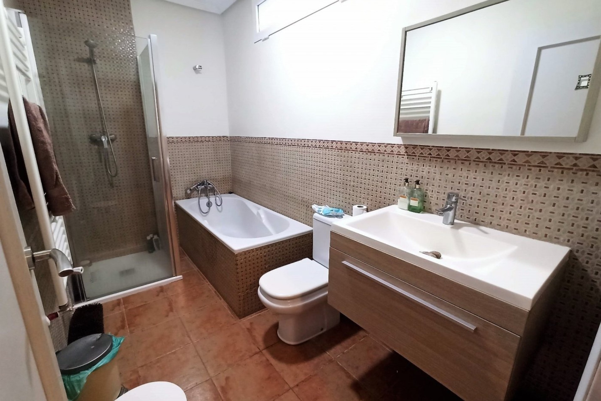 Herverkoop - Finca Landelijk pand -
Alicante