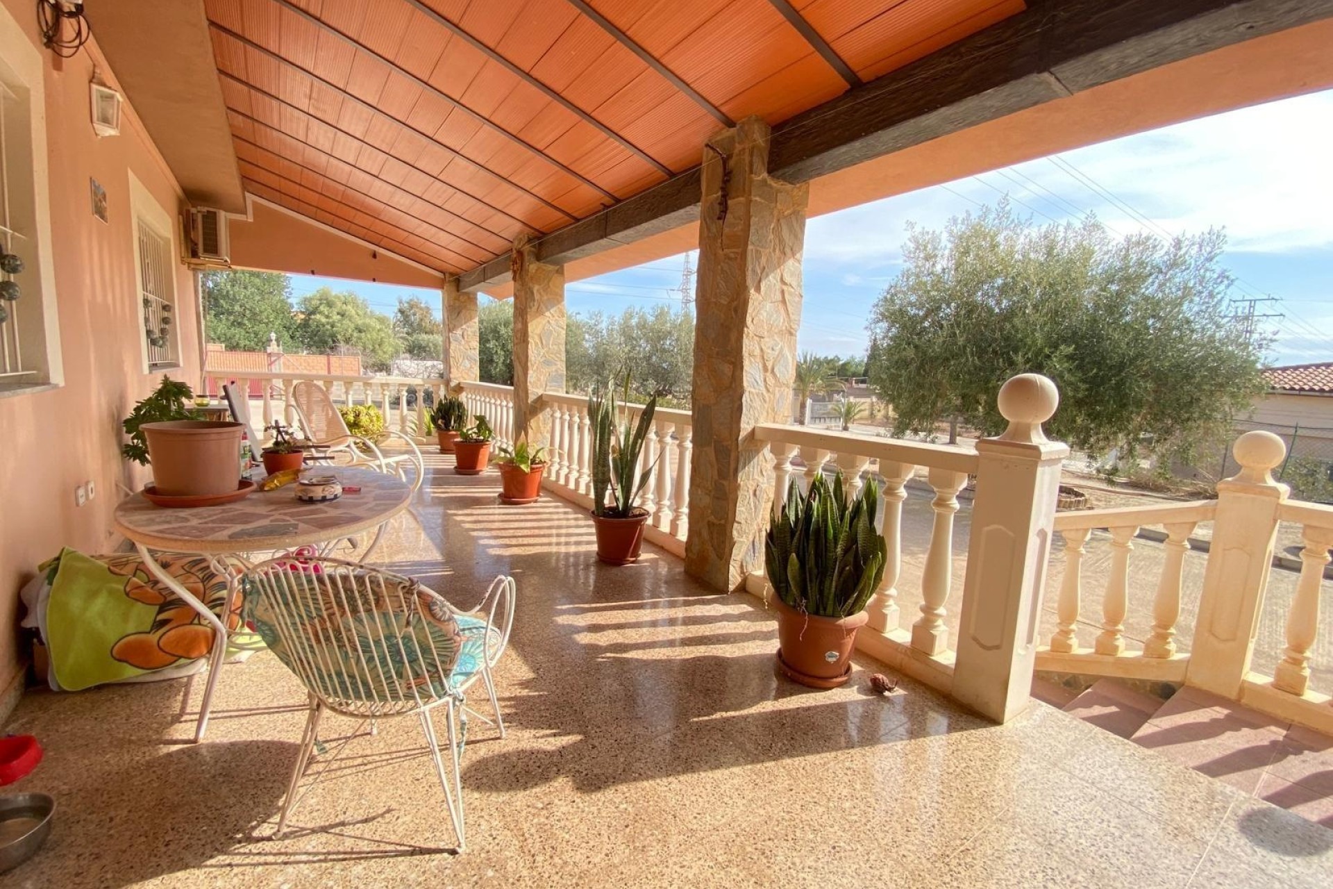 Herverkoop - Finca Landelijk pand -
Alicante