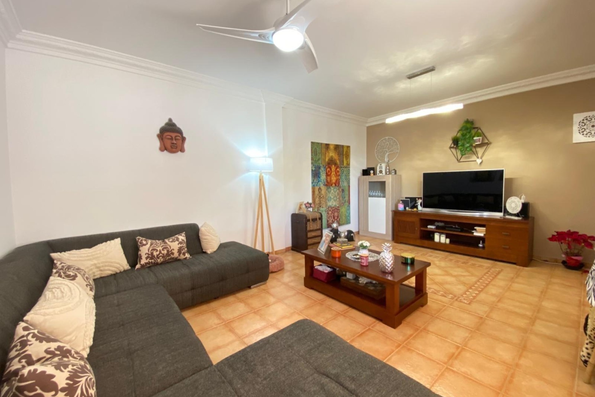 Herverkoop - Finca Landelijk pand -
Alicante