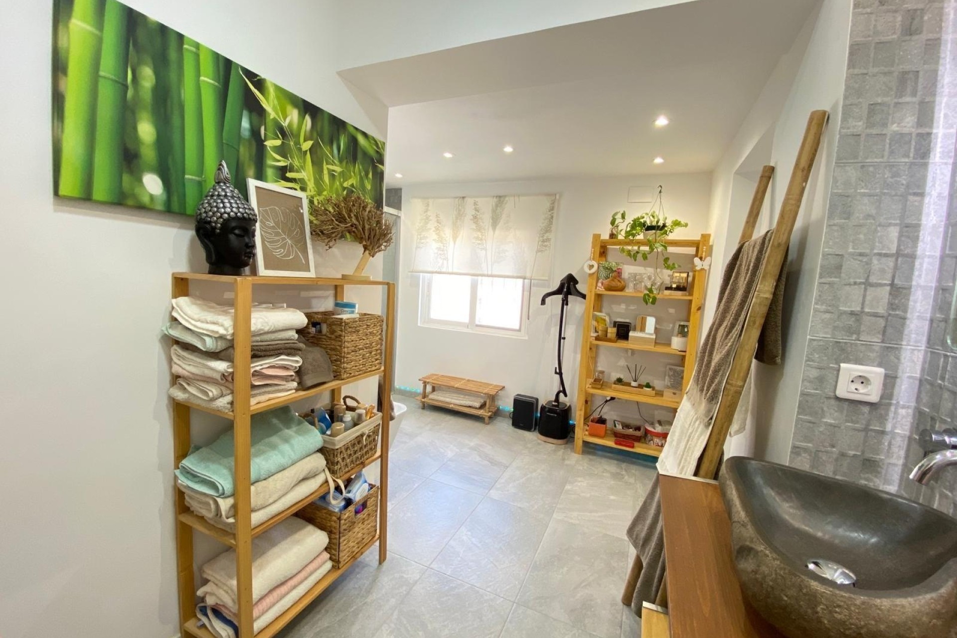 Herverkoop - Finca Landelijk pand -
Alicante