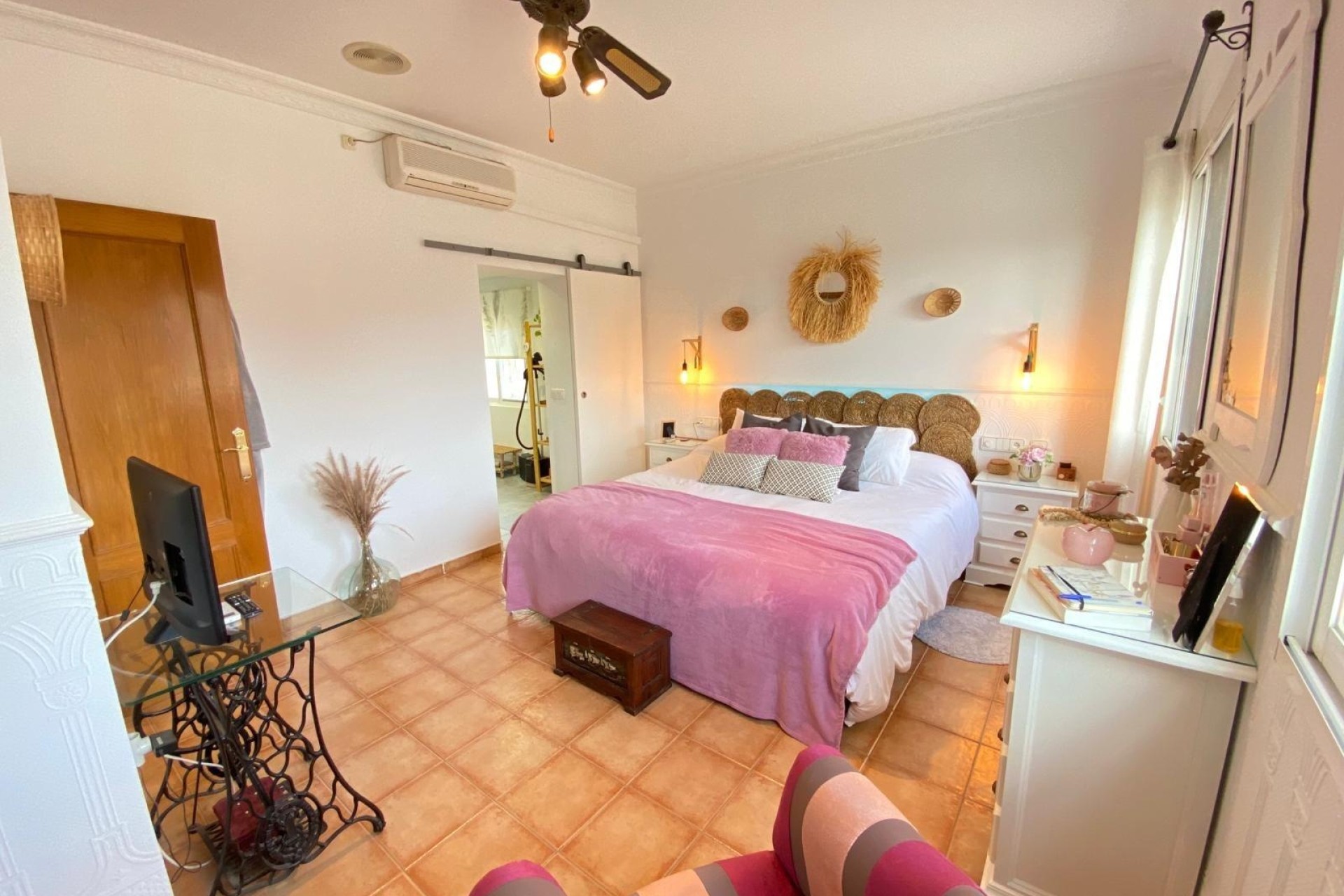 Herverkoop - Finca Landelijk pand -
Alicante